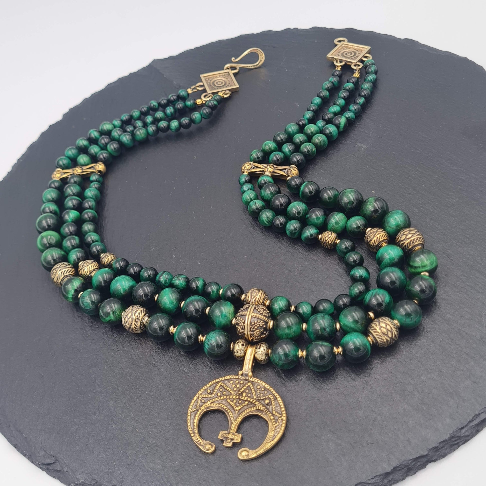 Natural Green Tiger's Eye Stone Necklace with Brass Pendant and Beads