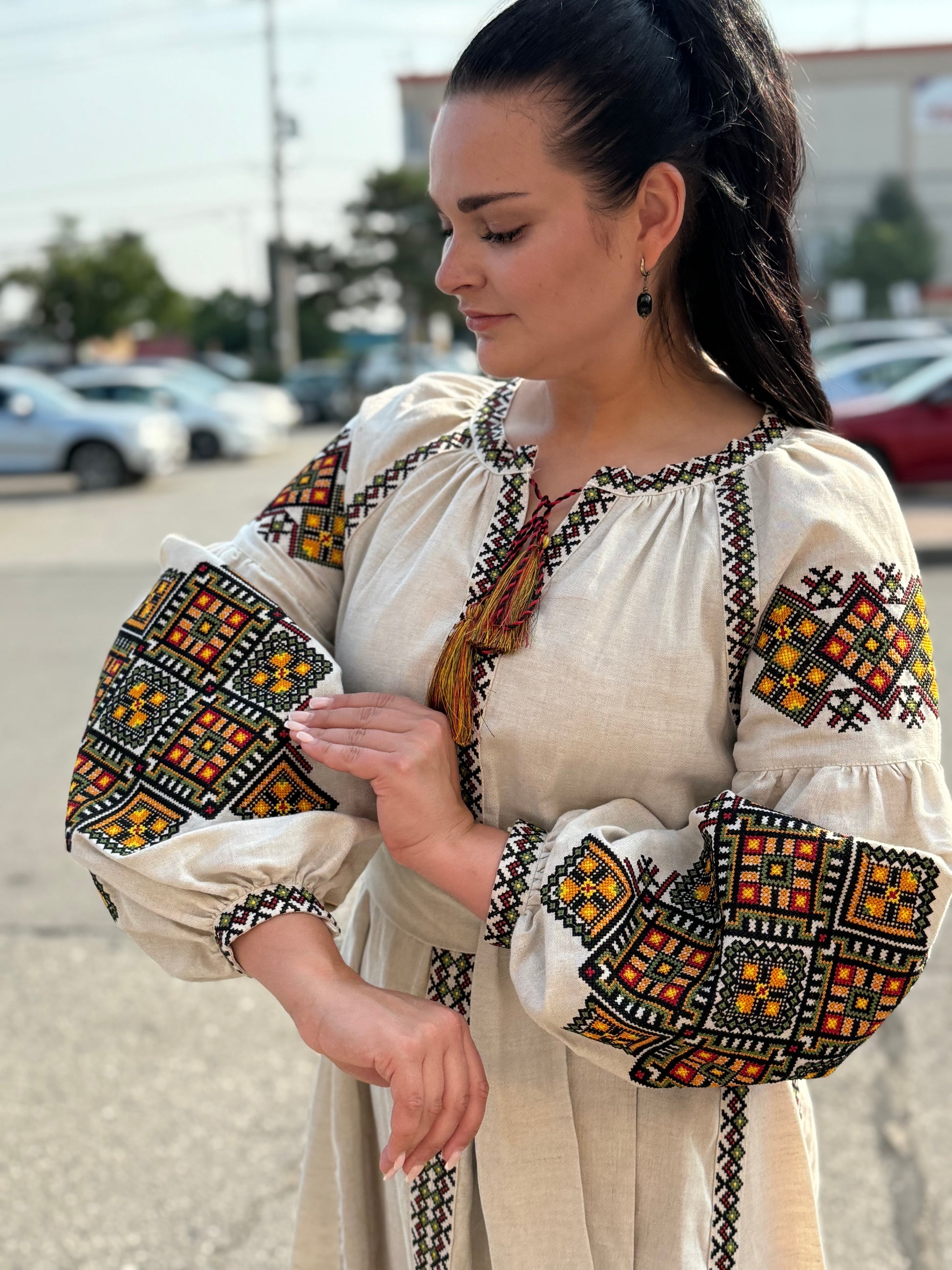 Embroidered dress "Carpathian"