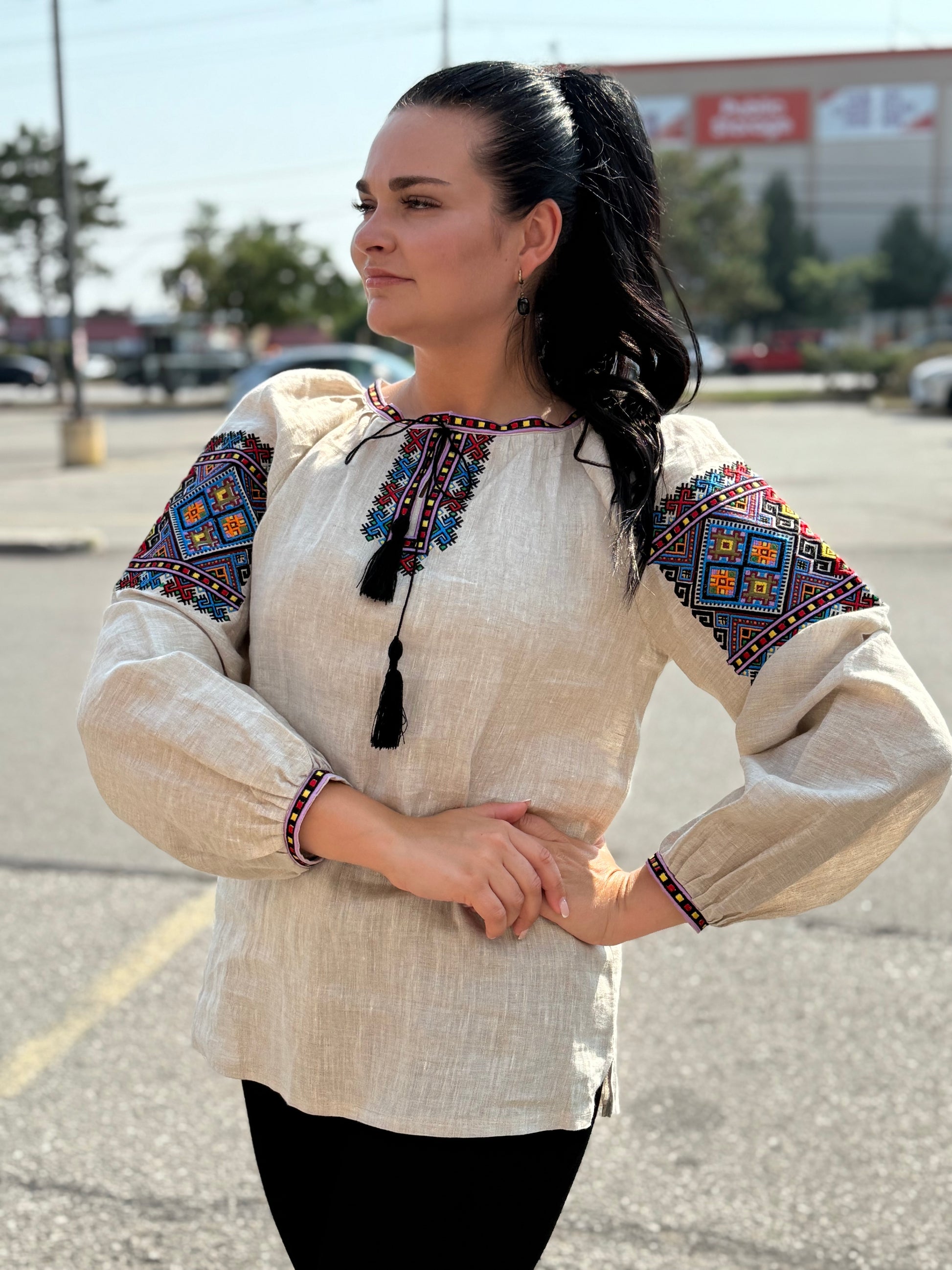 Women’s Vyshyvanka Linen Long Sleeve In Ukrainian Traditions