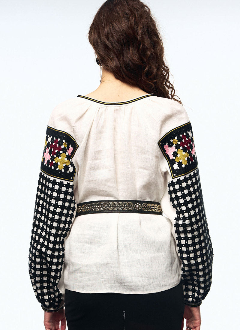 “Klekit” Linen Embroidered Blouse with Contrast Stitching