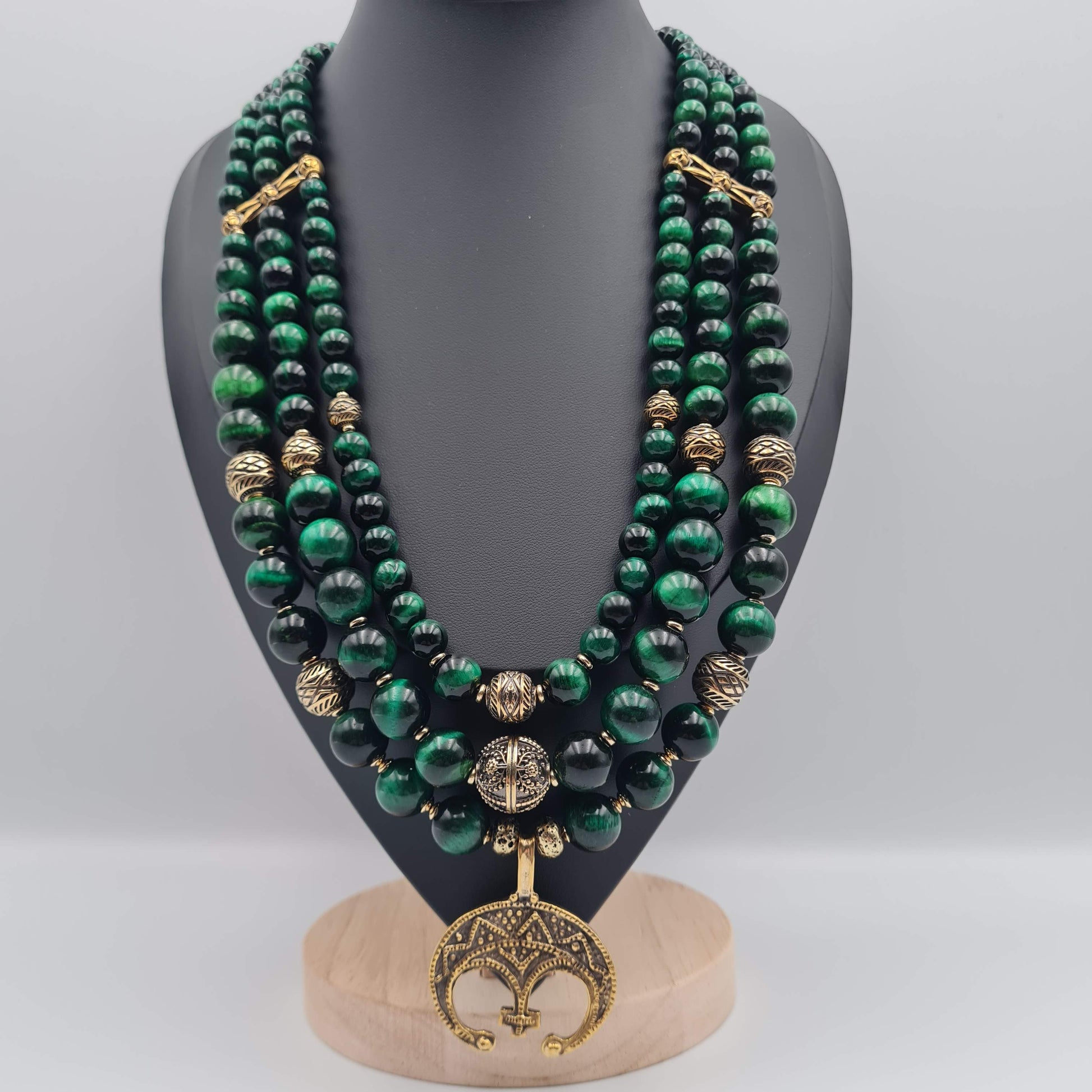 Natural Green Tiger's Eye Stone Necklace with Brass Pendant and Beads