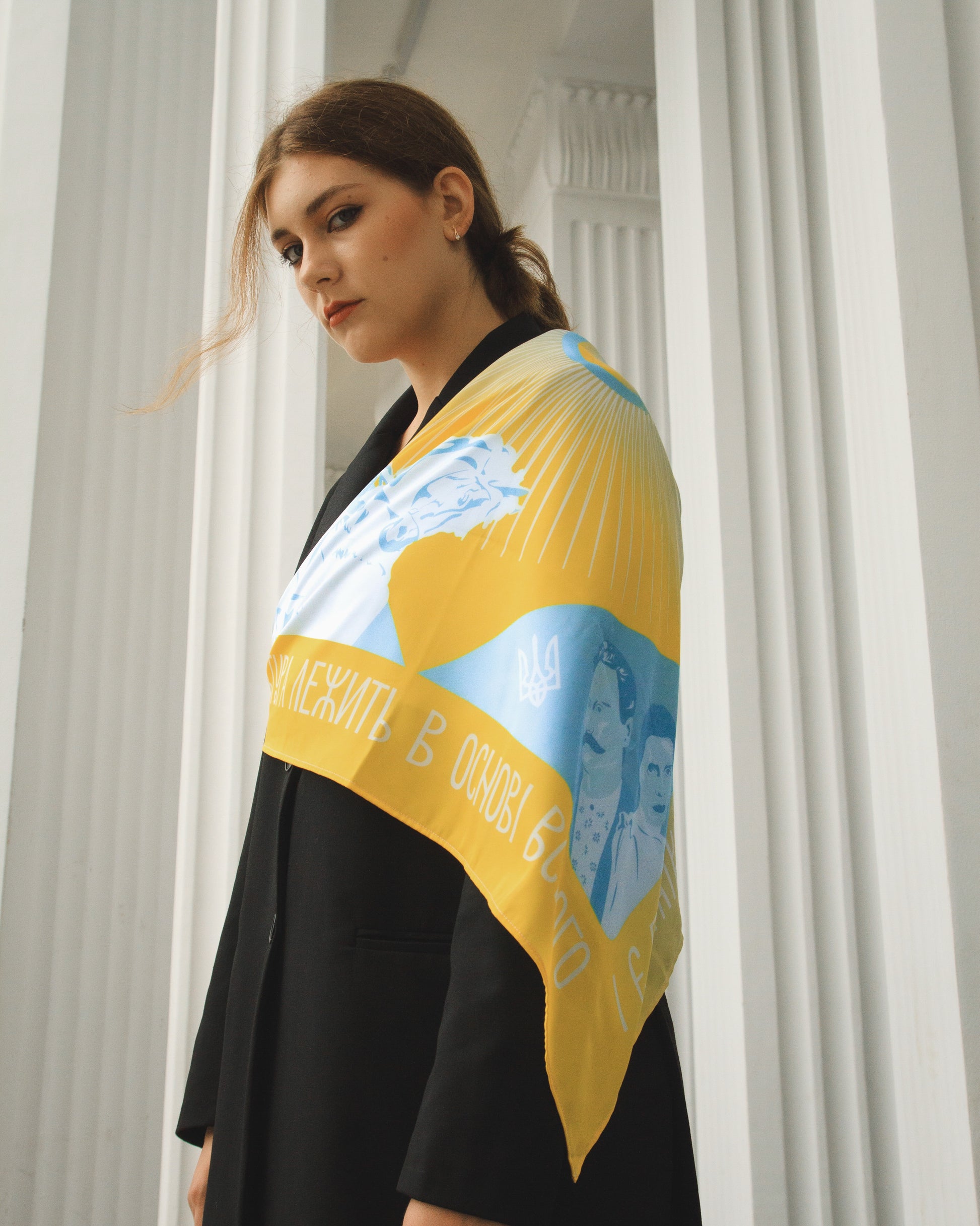 Scarf “Cultural Arsenal”