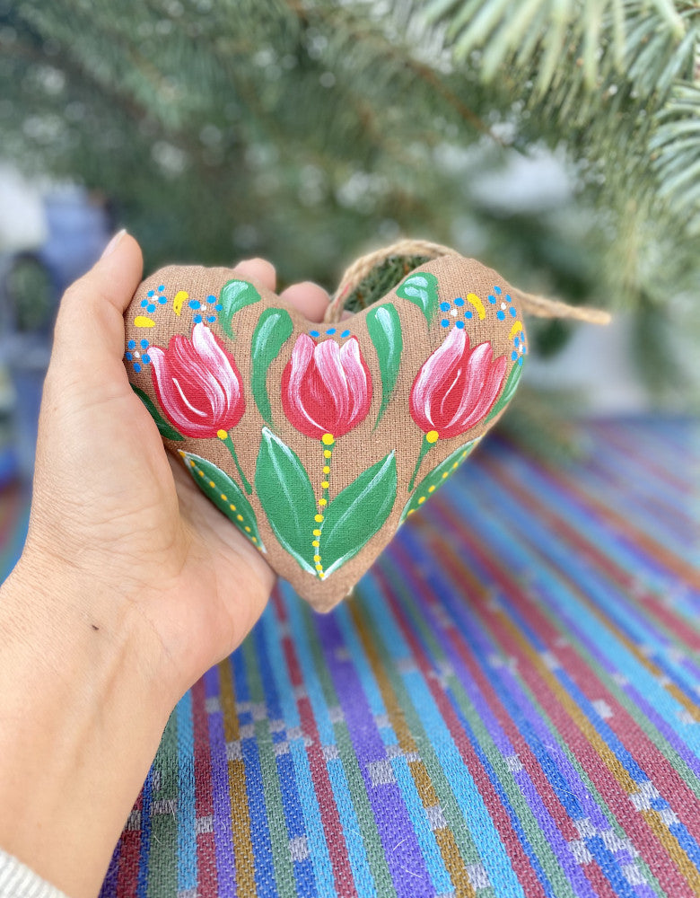 Souvenir "Heart with tulips (Petrykivka Painting) (coffee)"
