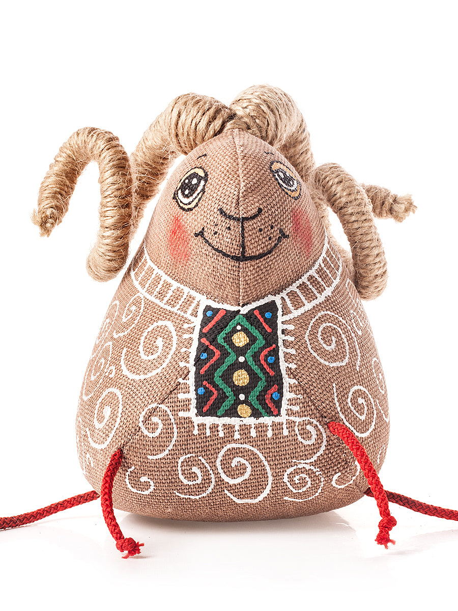 Souvenir "Lamb in an embroidered shirt (coffee)"