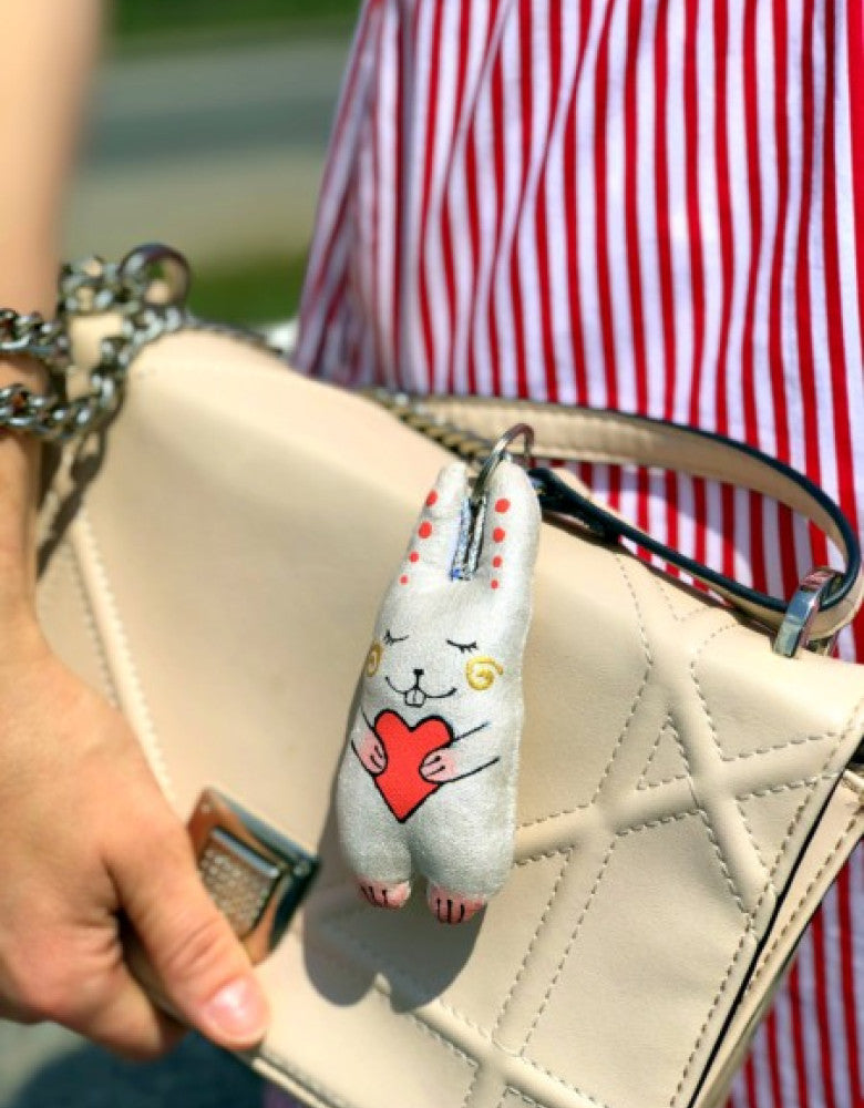 Keychain "Hare with a heart"