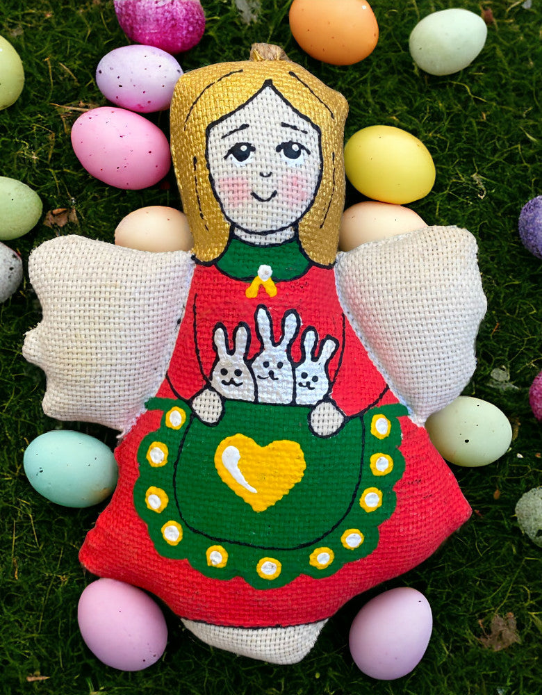 Souvenir "Angel with bunnies (vanilla)"