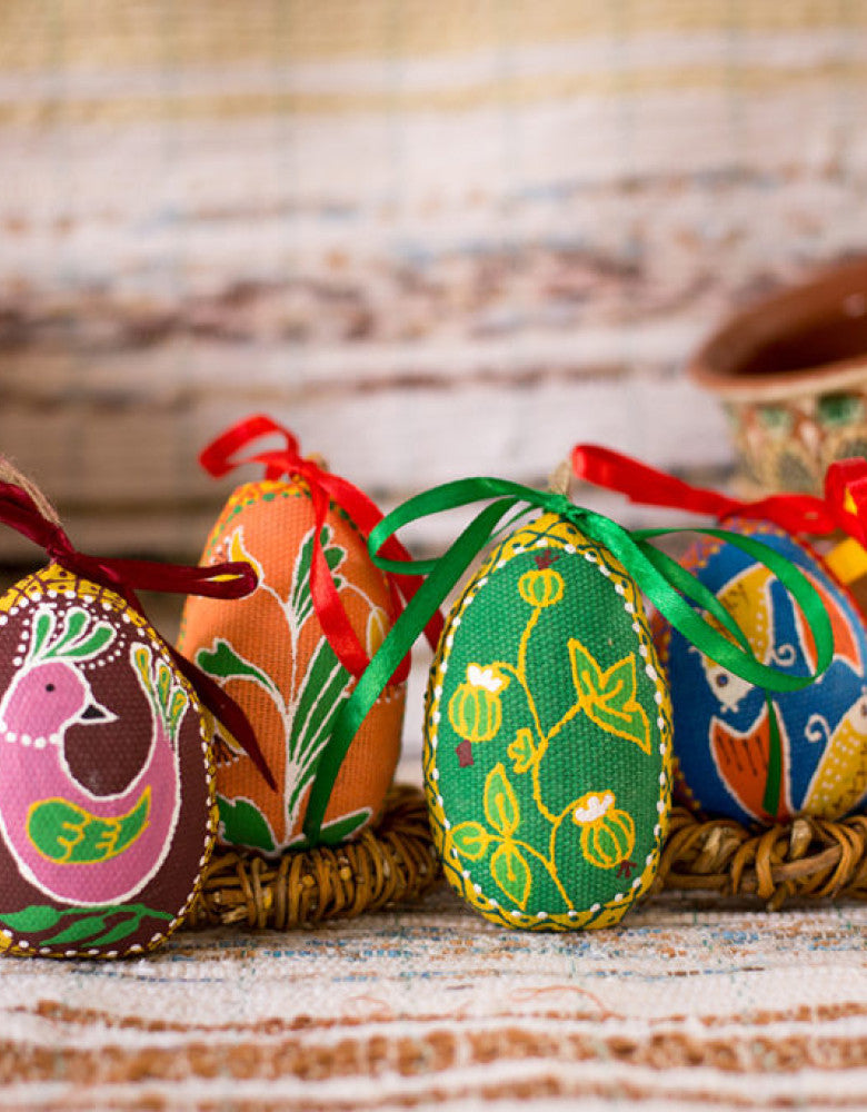 Souvenir "Small Blue Easter Egg with Fishes"