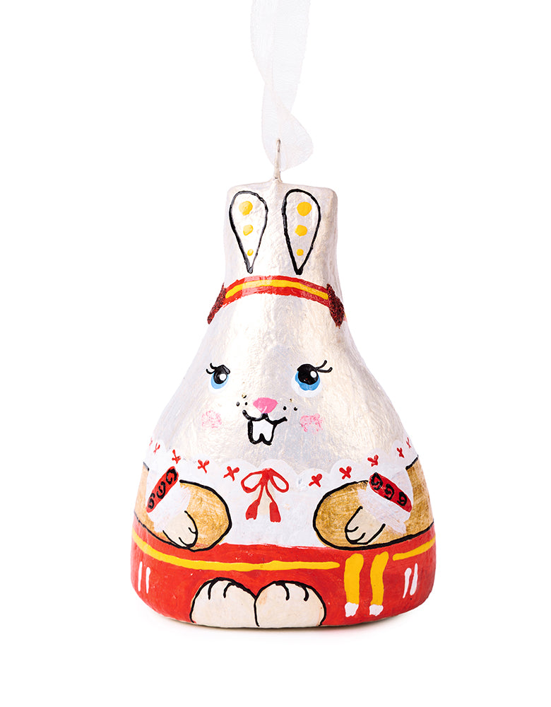 Souvenir "Bunny (girl) in an embroidered dress"