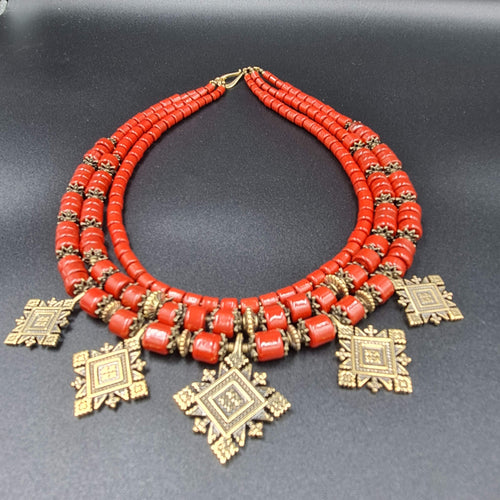 3-row Red Necklace from Kosiv Ceramics with Brass Zgardas