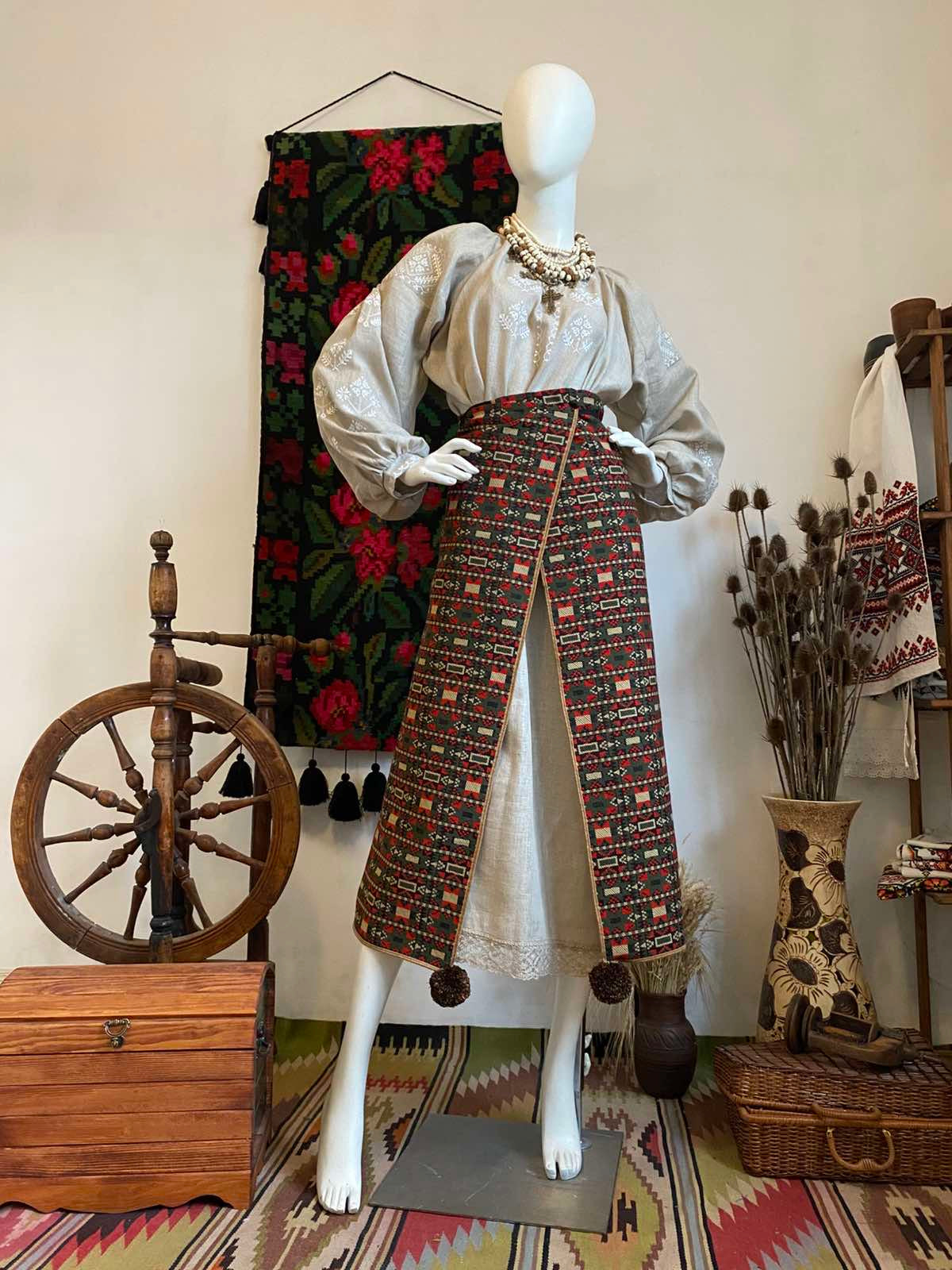 Traditional Ukrainian Plakhta Wrap Skirt Green