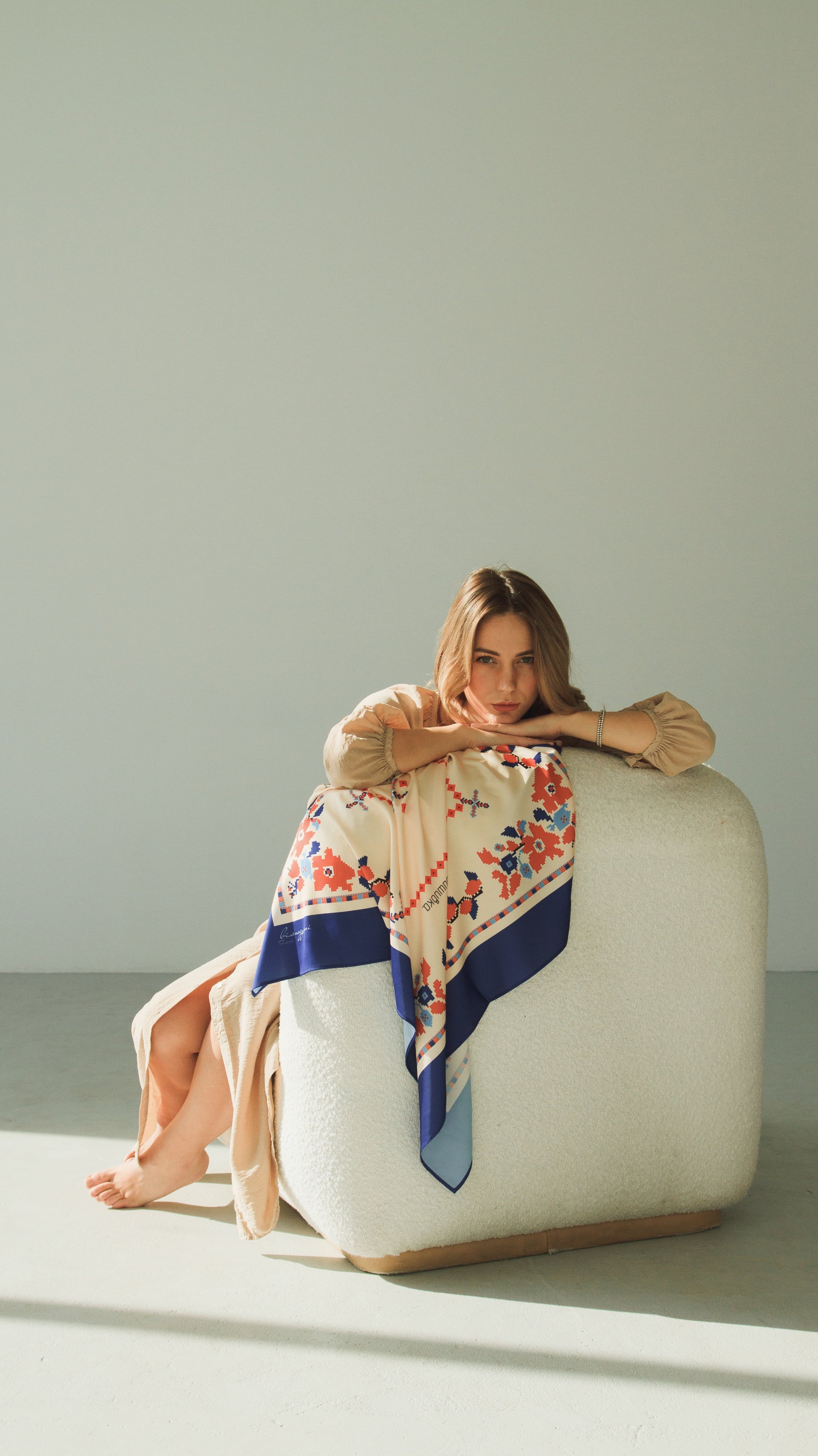 Scarf "Pereginske"