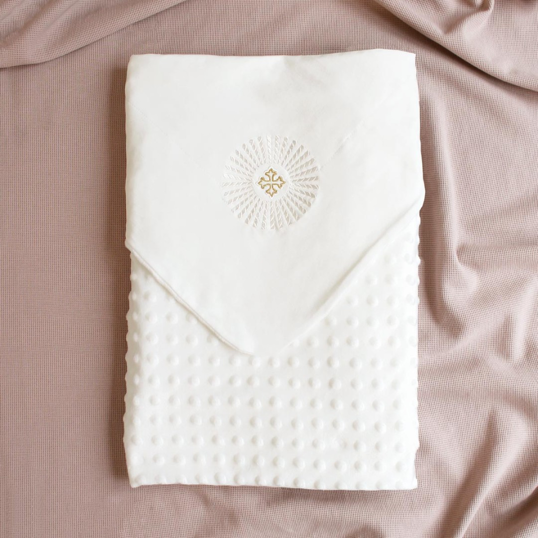 “Rays of Love” Baptism Blanket | Christening Kryzhmo