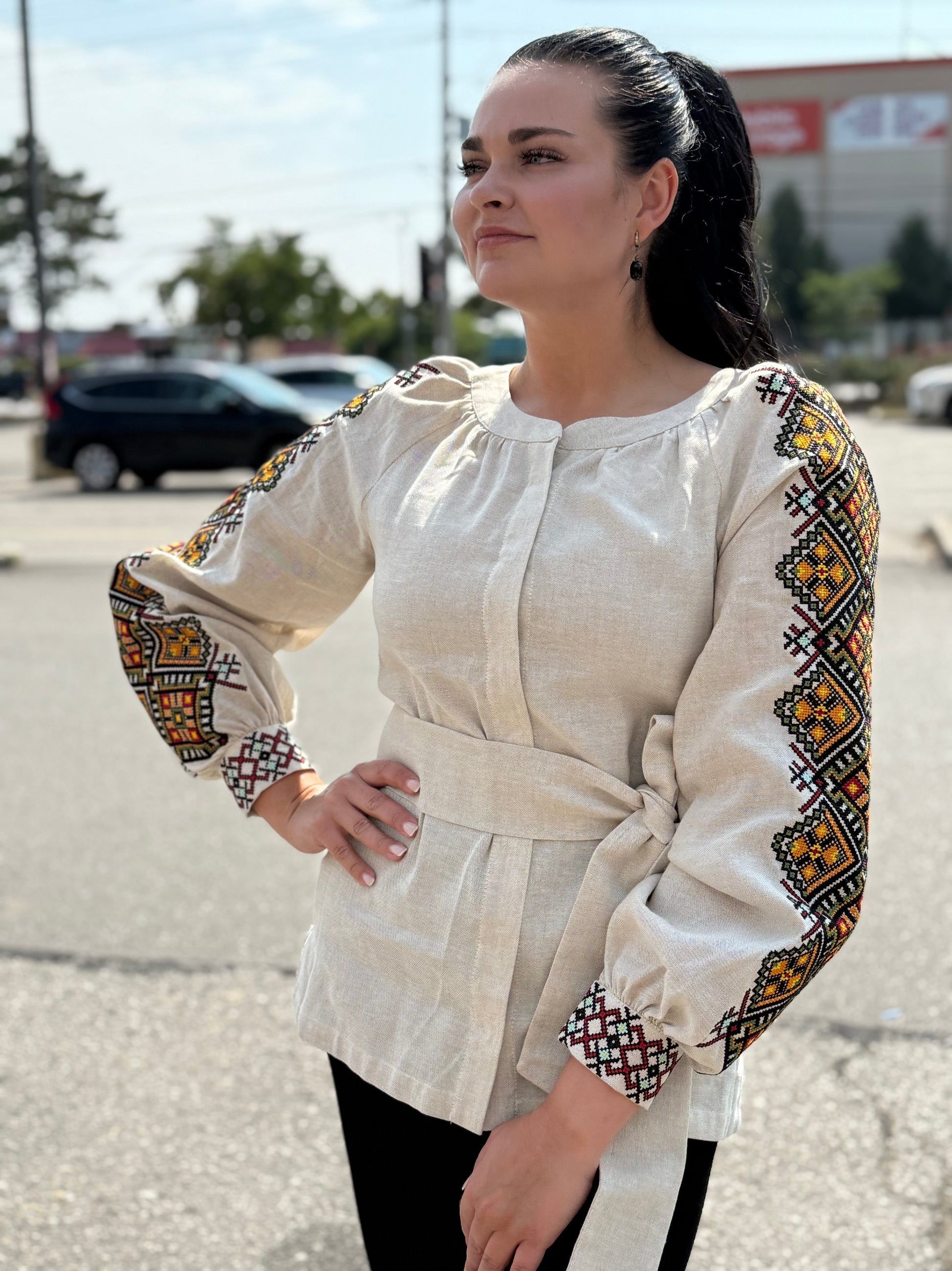 Women’s Vyshyvanka Linen Long Sleeve In Ukrainian Traditions