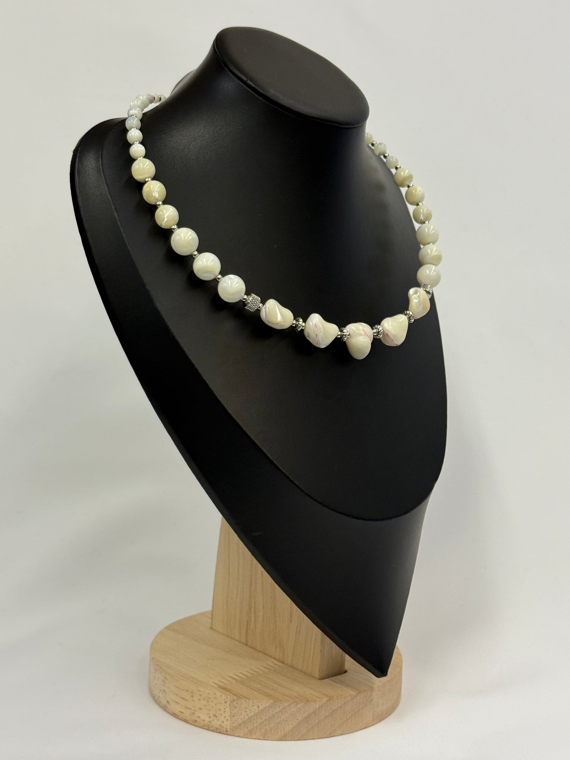 Natural Mother of Pearl Choker