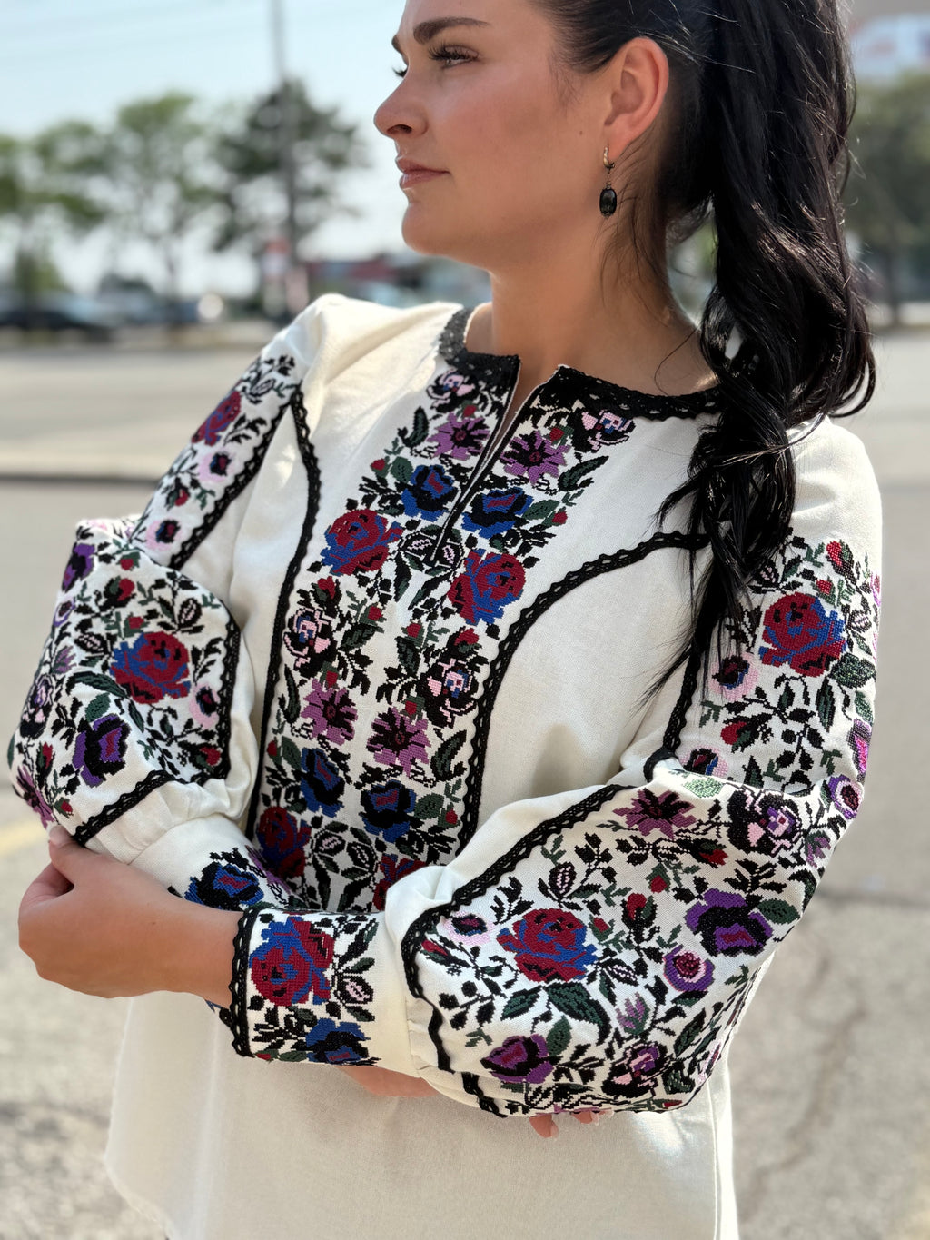 Women’s Embroidered Shirt "Kucheriava" – Crem Ukrainian Vyshyvanka with Floral Motifs