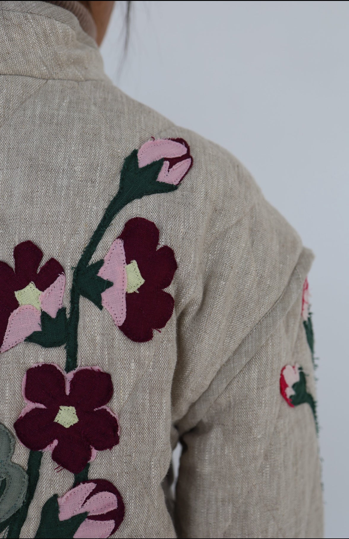 Linen Padded Jacket Kufayka With Handcrafted Mallow Applique