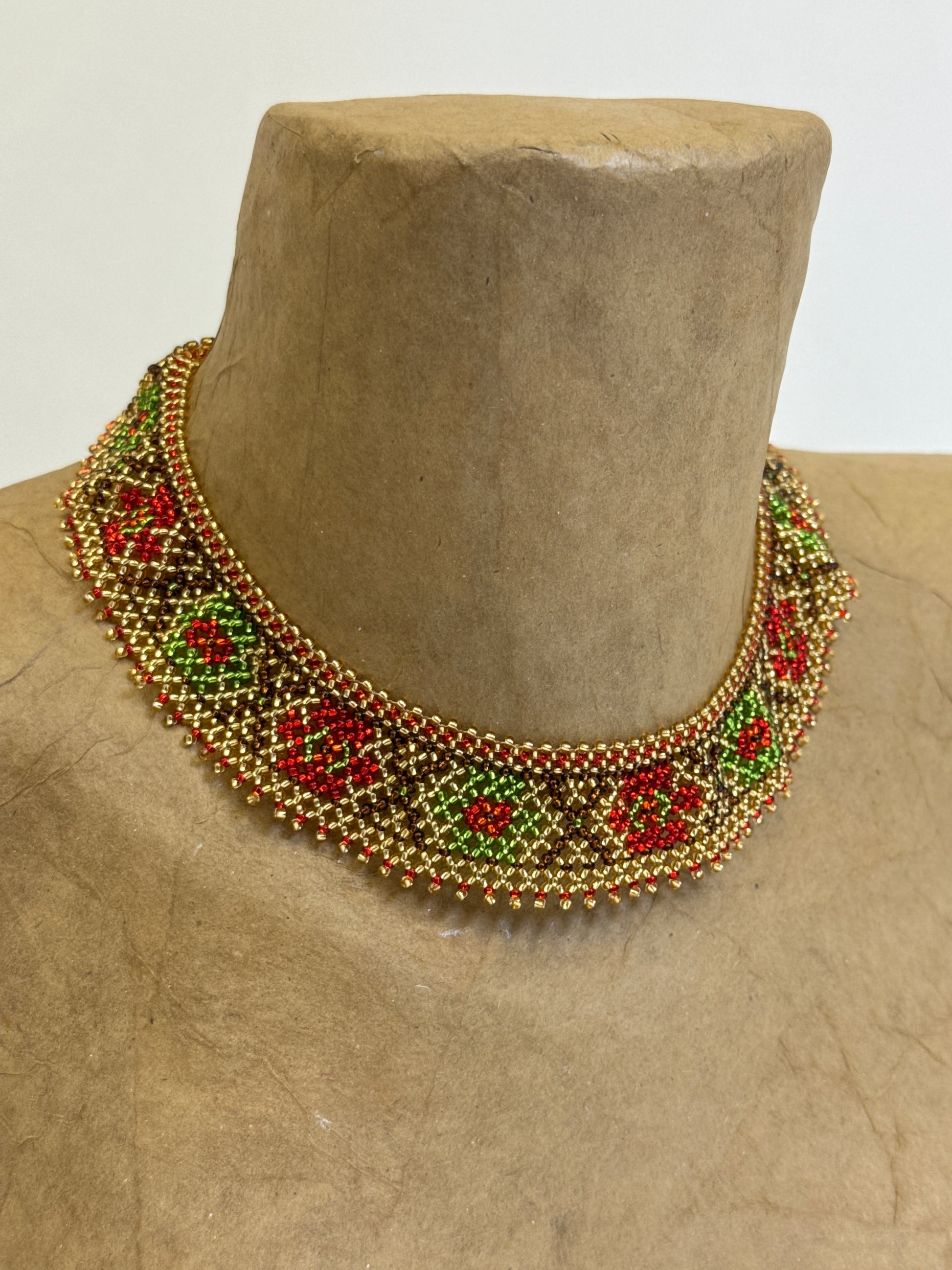 Beaded Necklace "Gold with Flowers"
