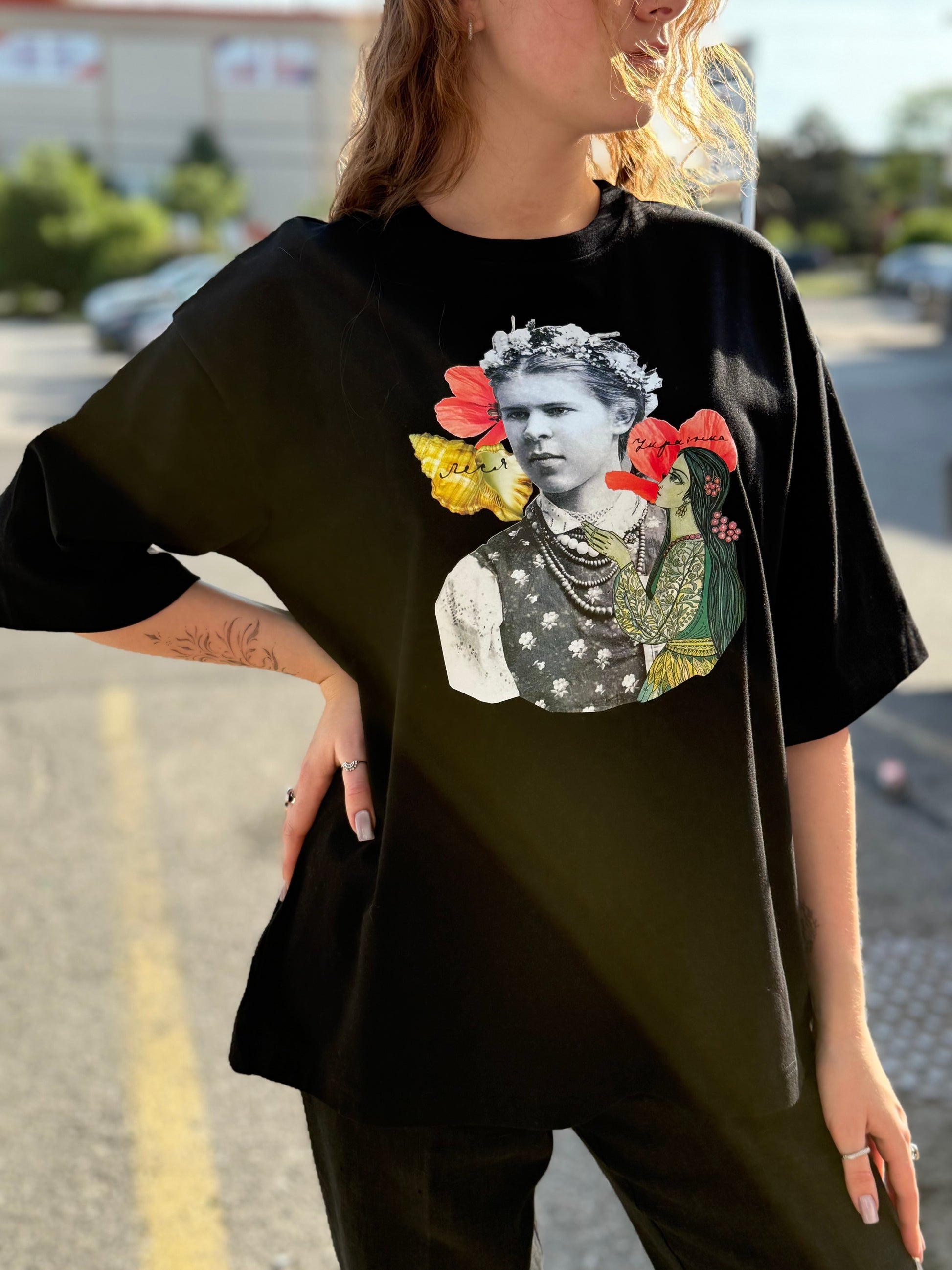 Unisex T-shirt with Lesya Ukrainka Print Black