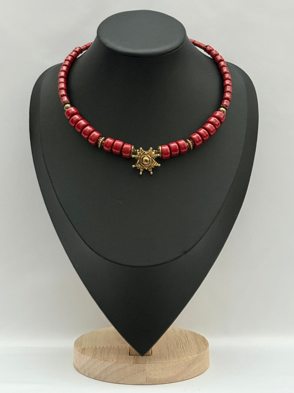 Kosiv Ceramic Choker with Brass Star – Handmade Ukrainian Jewelry