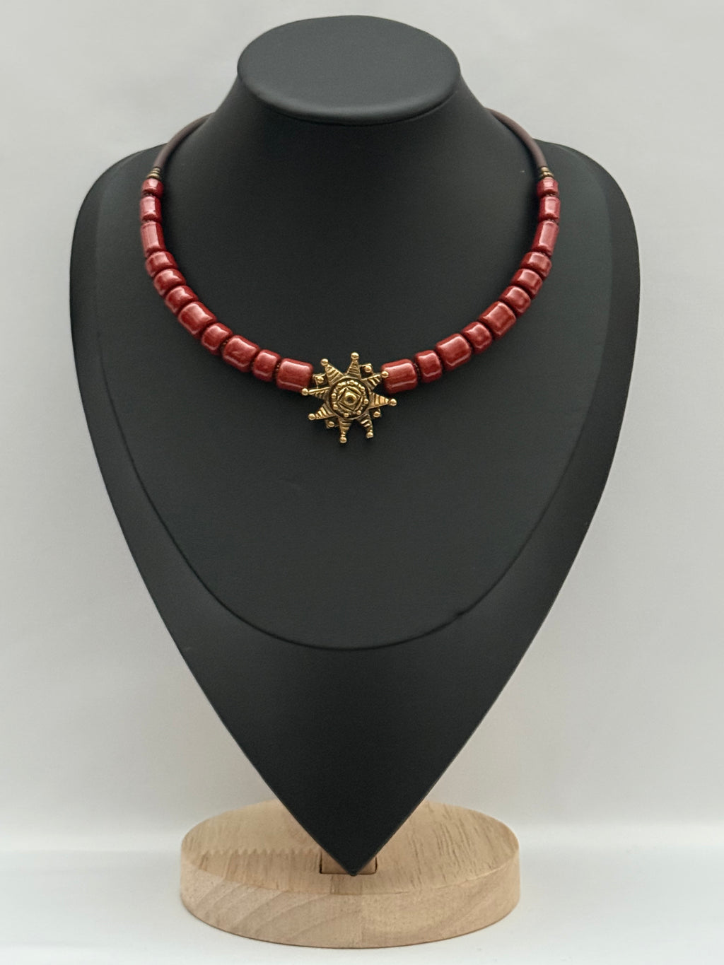Kosiv Ceramic Choker with Brass Star – Handmade Ukrainian Jewelry