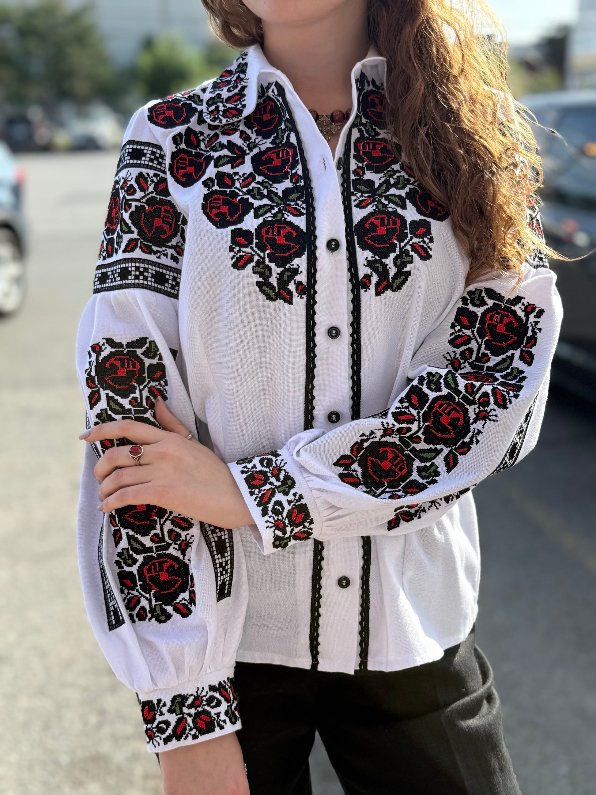 Women’s Embroidered Shirt "Bud" – White Ukrainian Vyshyvanka with Red and Black Rose Embroidery