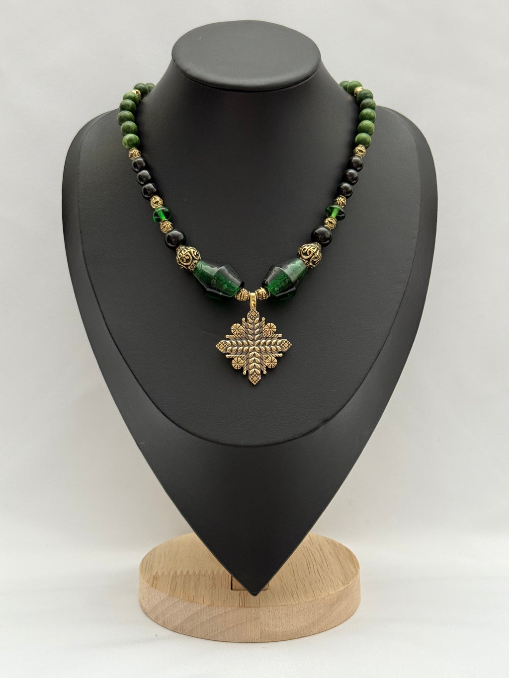 Green Murano Glass, Jade & Onyx Choker Necklace