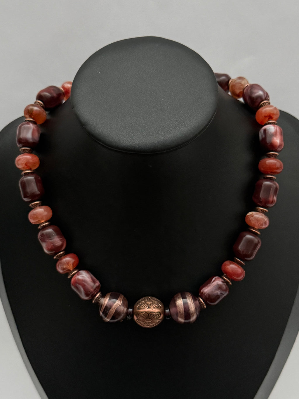 Elegant Venetian-Style Necklace | Single Strand
