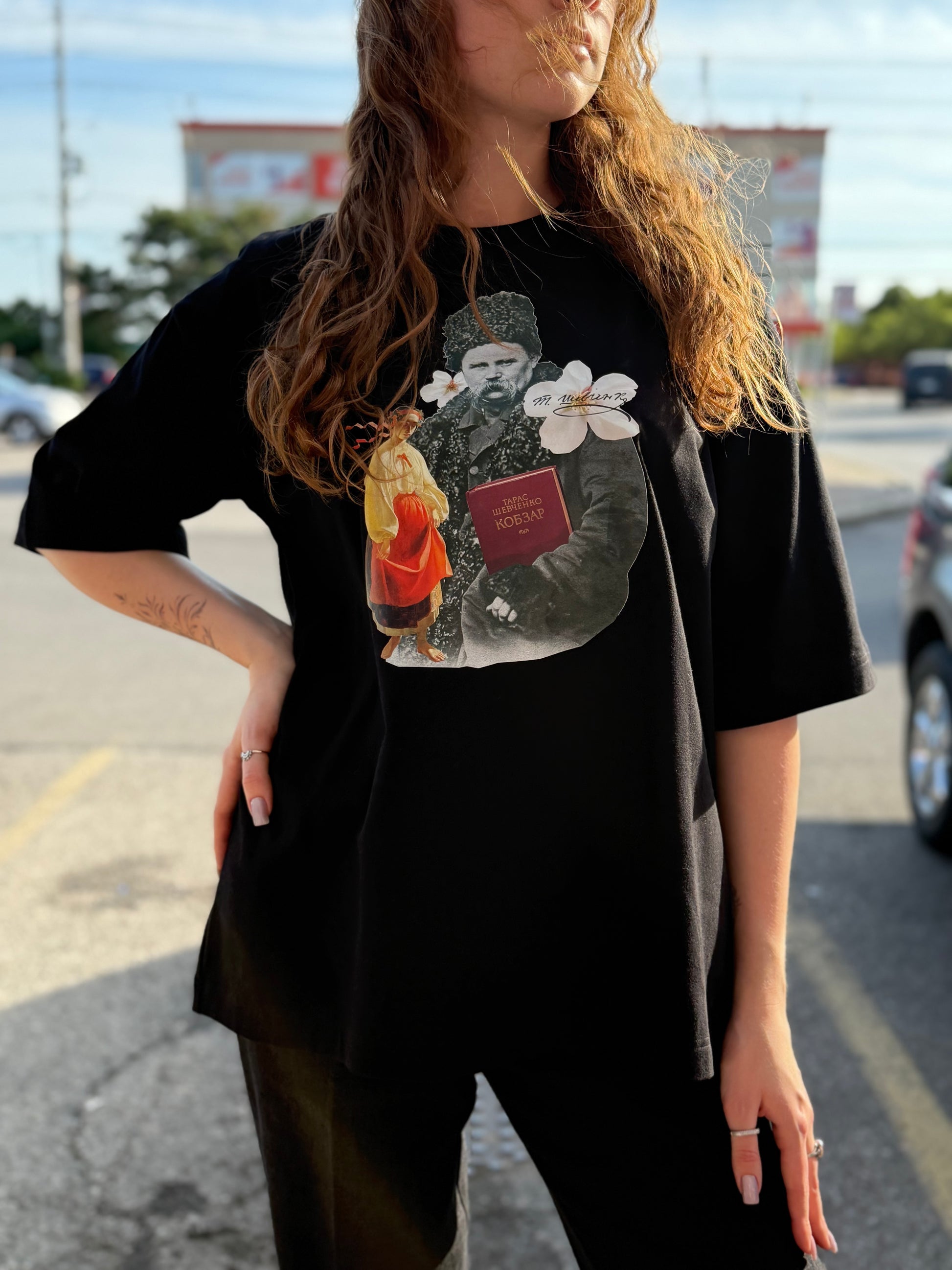 Unisex T-shirt with Taras Shevchenko Print Black