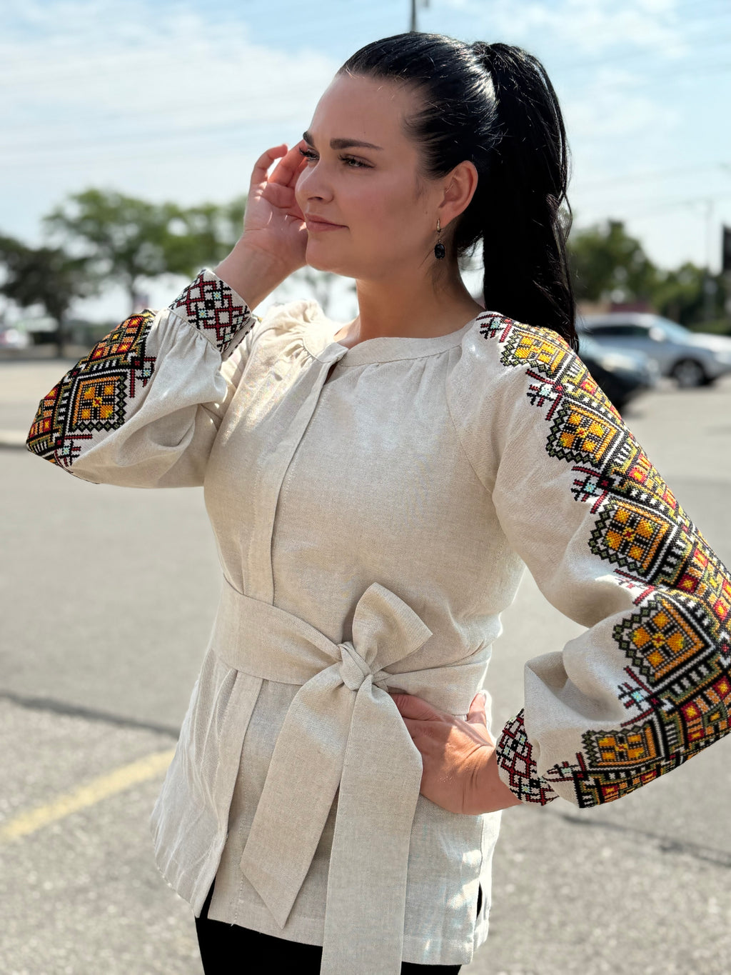 Women’s Vyshyvanka Linen Long Sleeve In Ukrainian Traditions