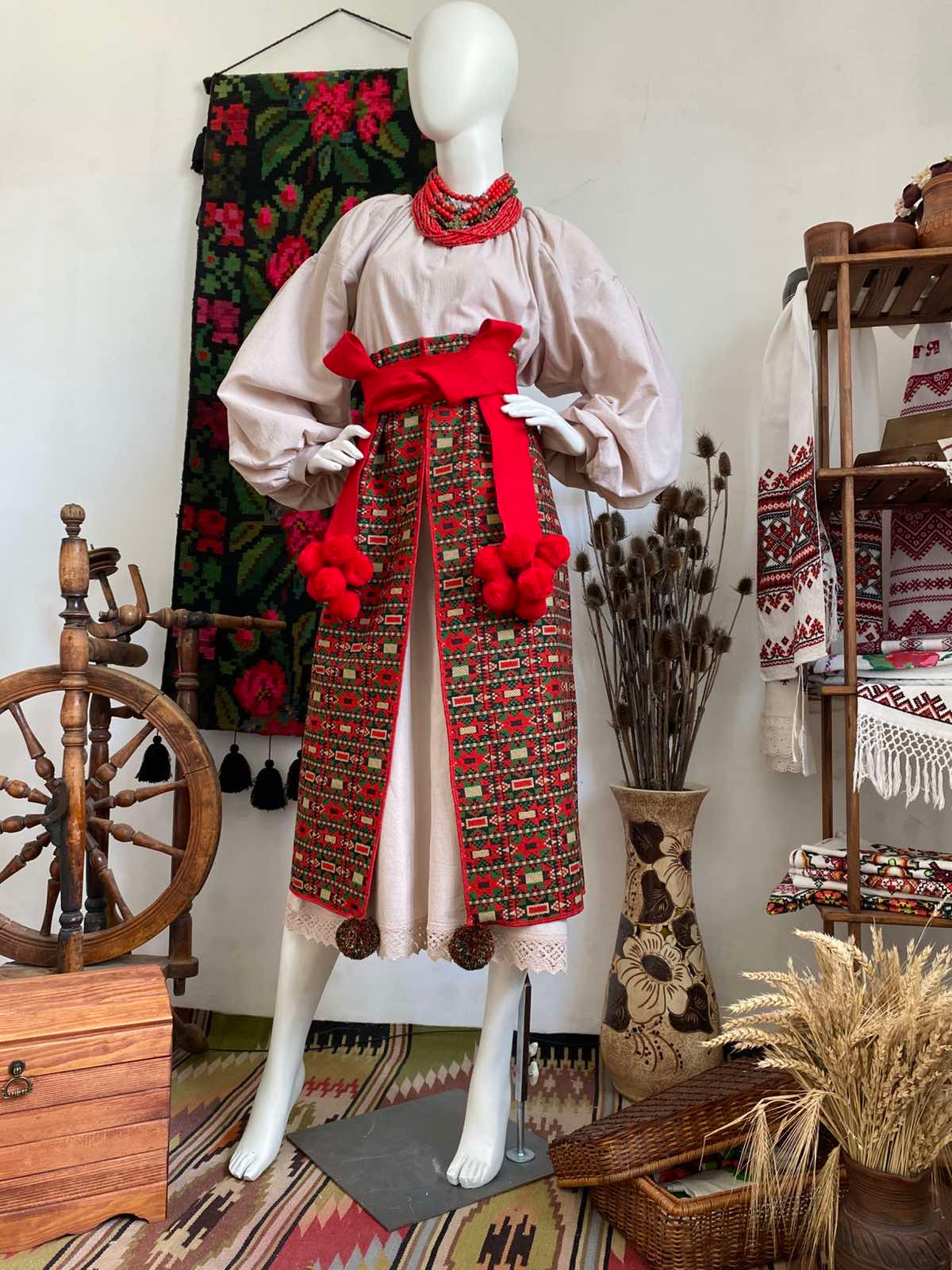 Traditional Ukrainian Plakhta Wrap Skirt Red colour