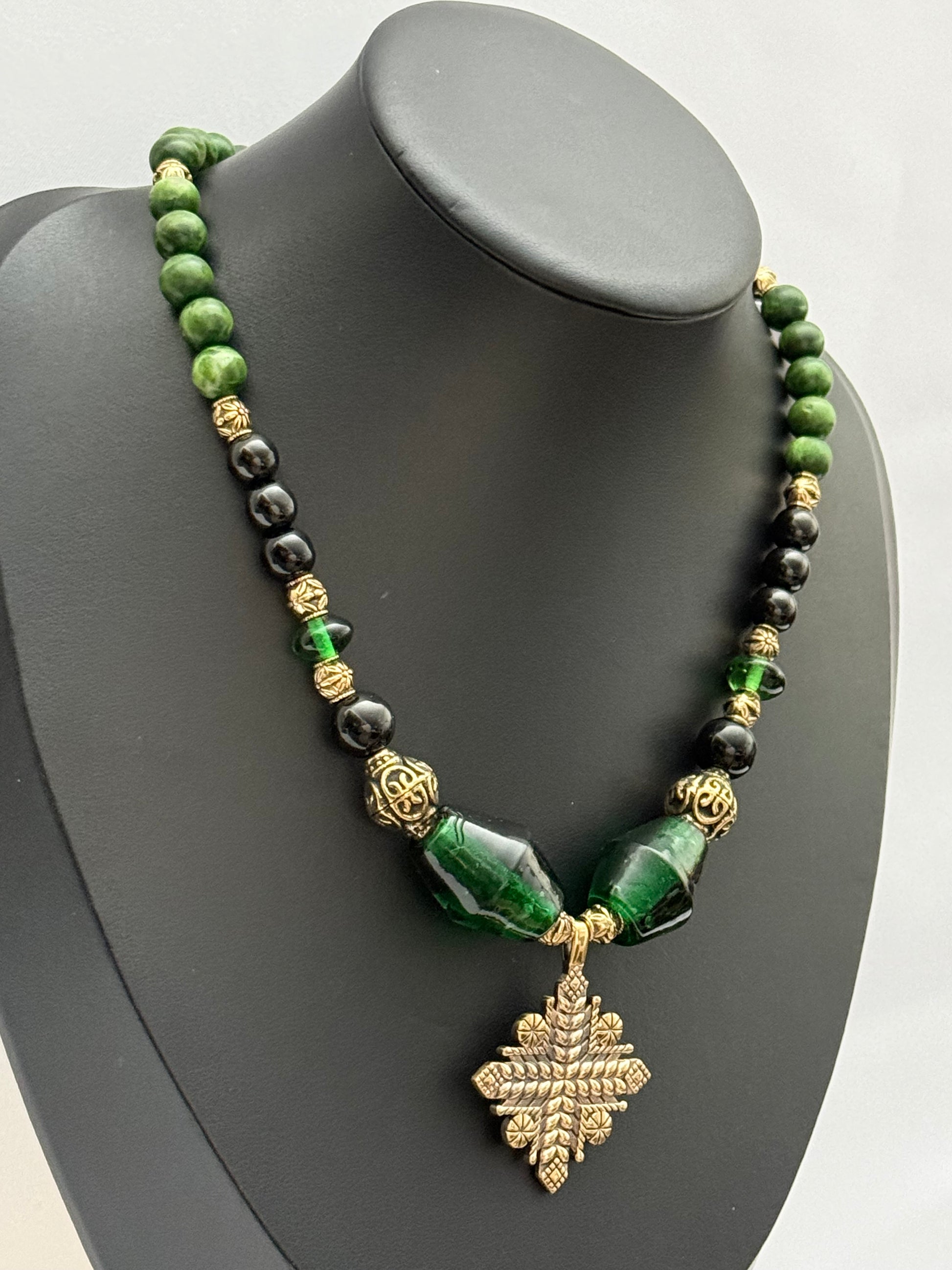 Green Murano Glass, Jade & Onyx Choker Necklace