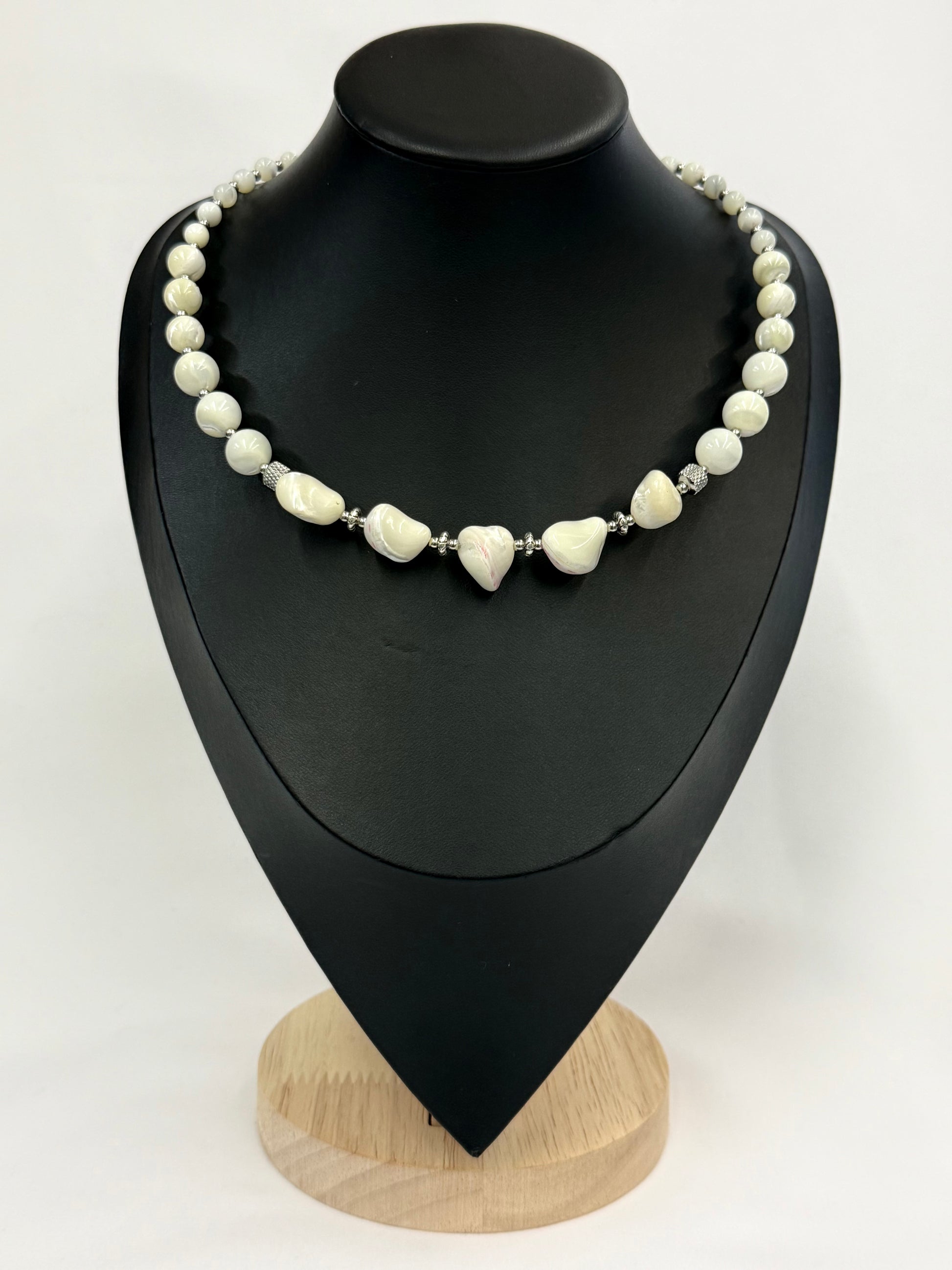 Natural Mother of Pearl Choker