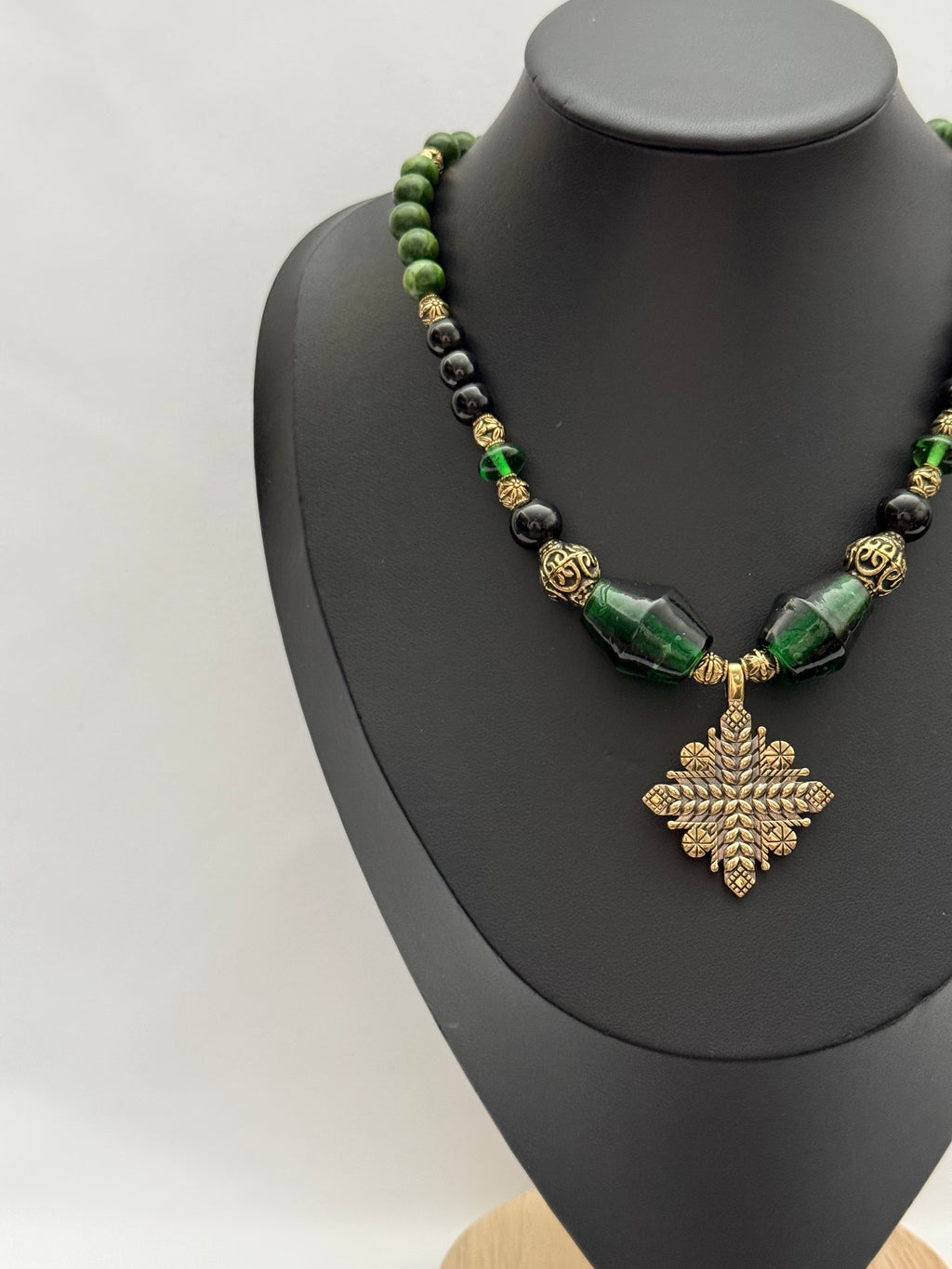 Green Murano Glass, Jade & Onyx Choker Necklace
