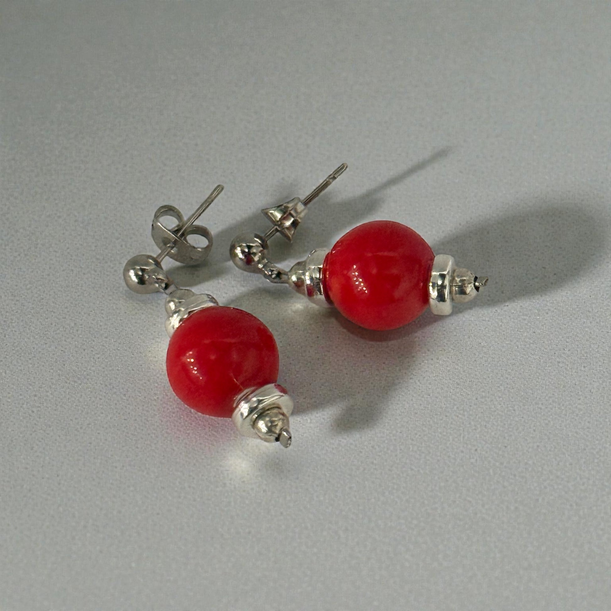 Red Ceramic Necklace with Earrings | Single Strand