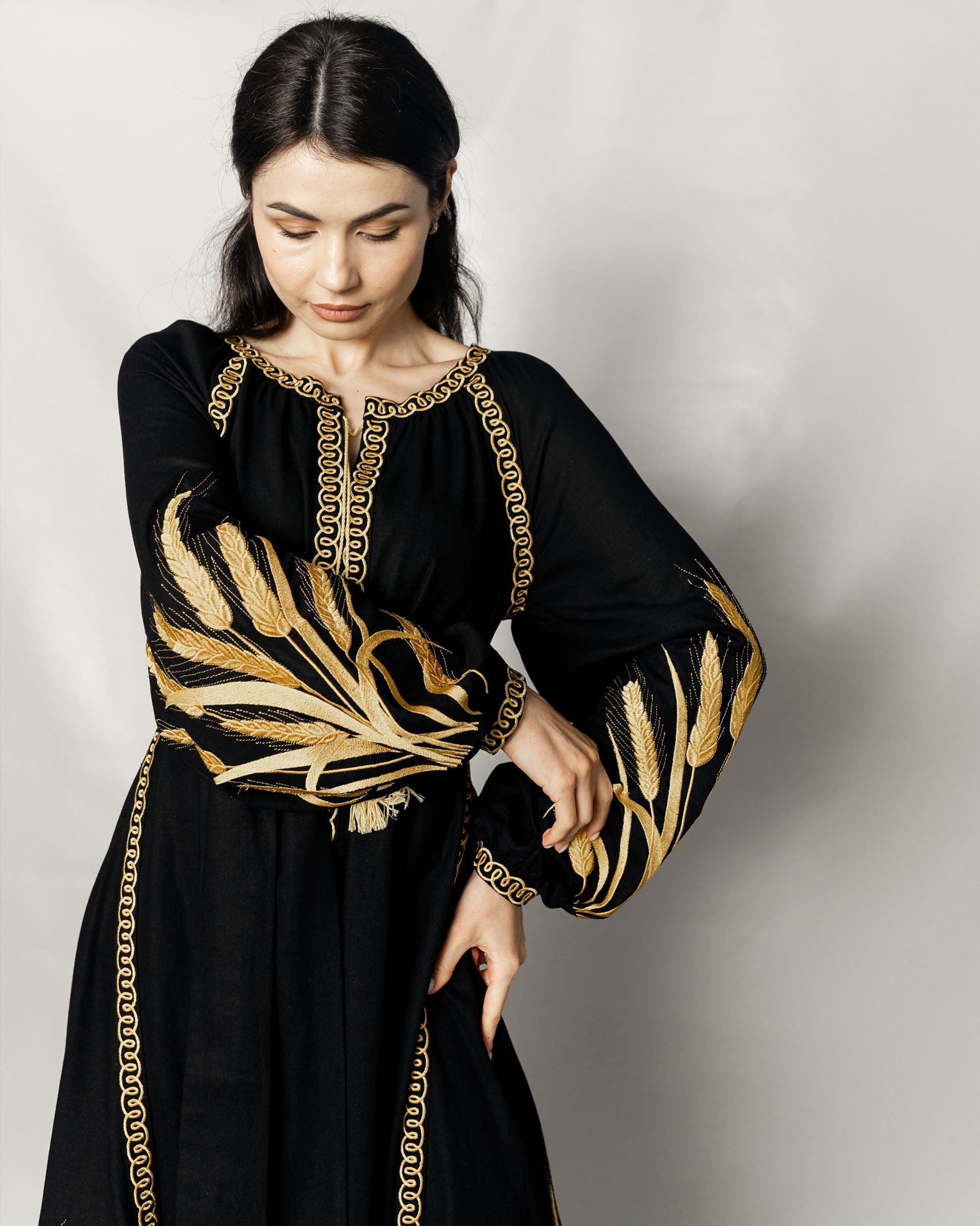 Designer dress "Colossus" (black)