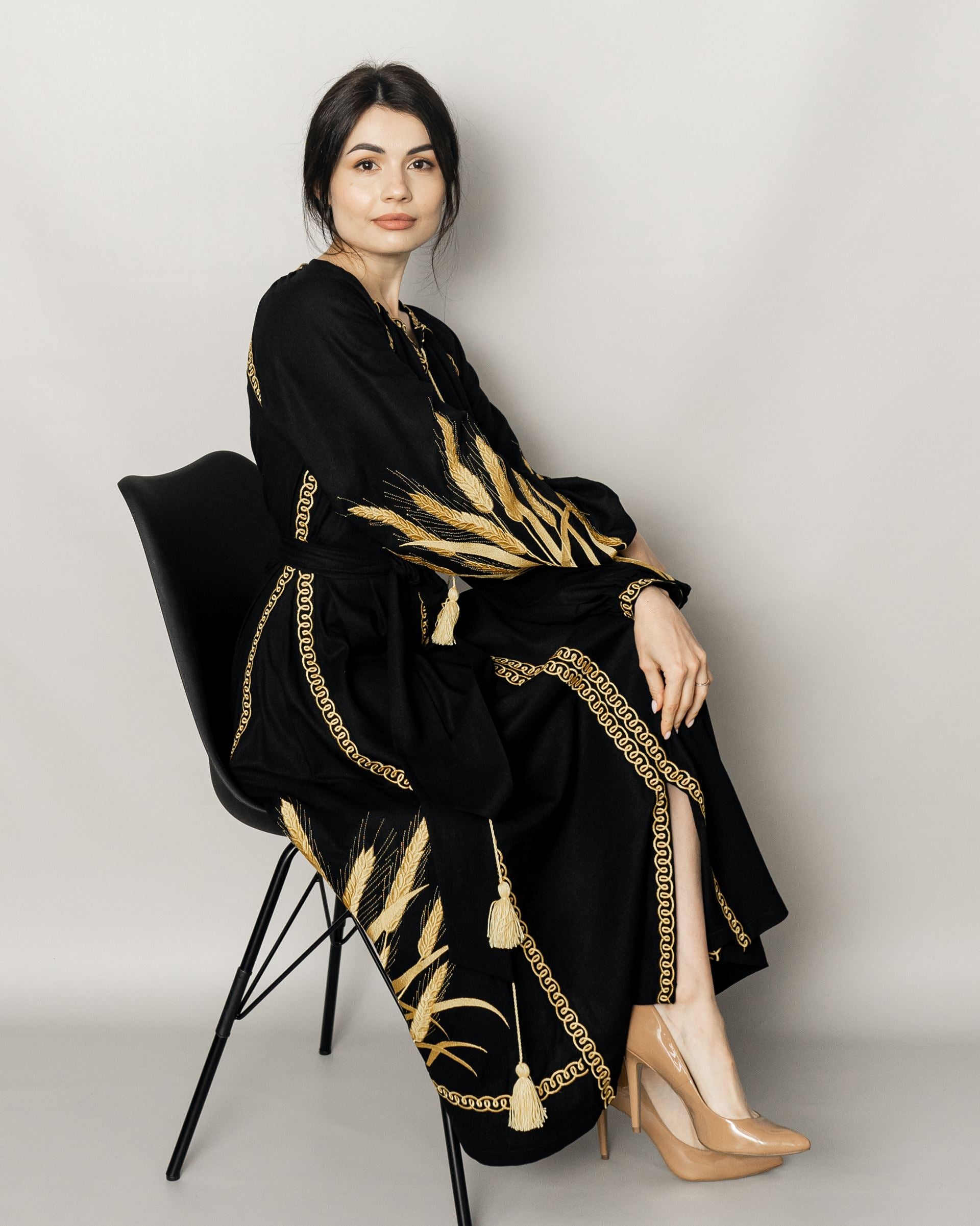 Designer embroidery "Colossus"
