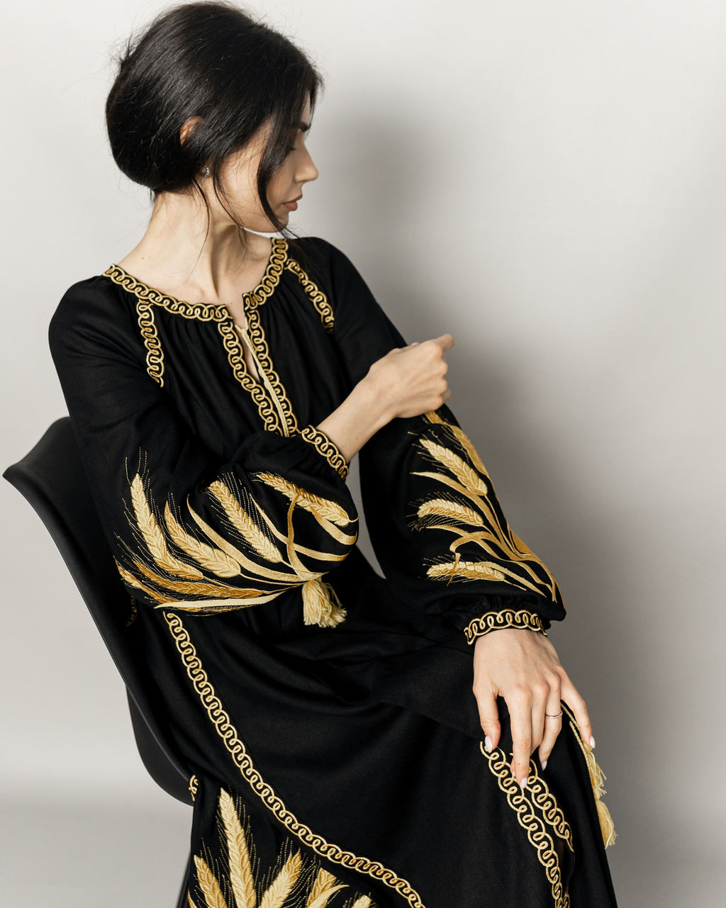 Designer dress "Colossus" (black)