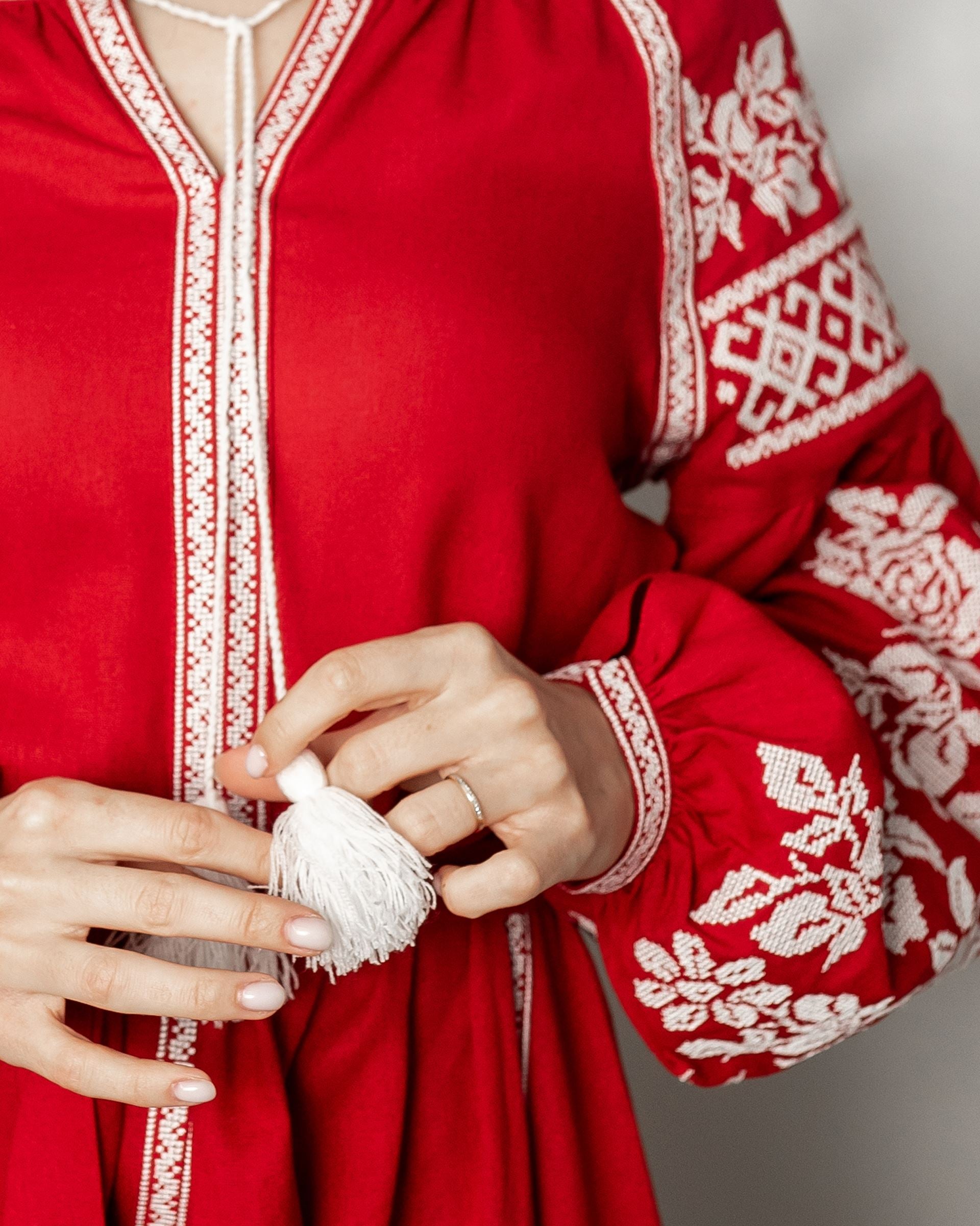Embroidered dress "Ruta"