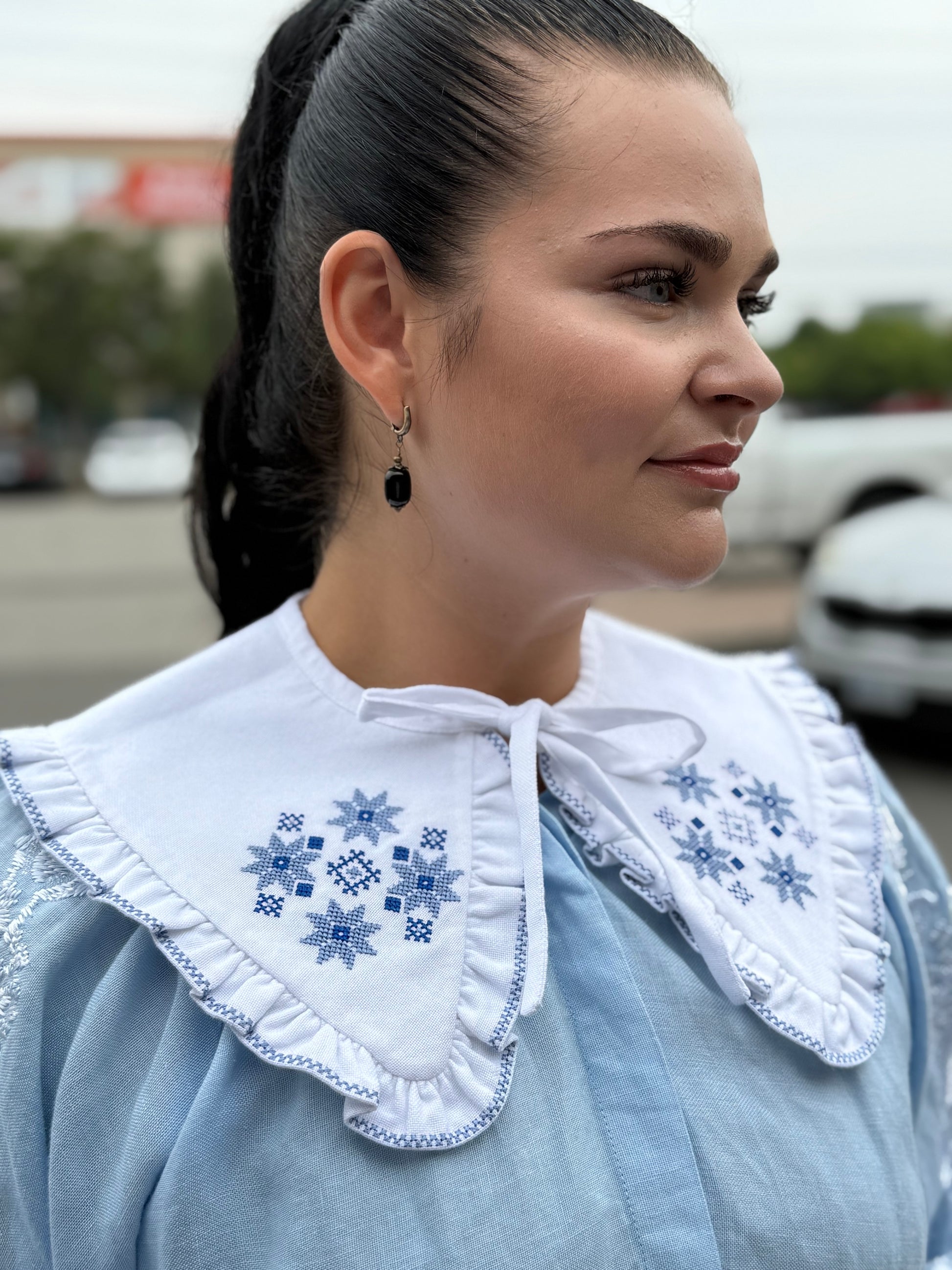 Women’s Collar with Geometric Ornament