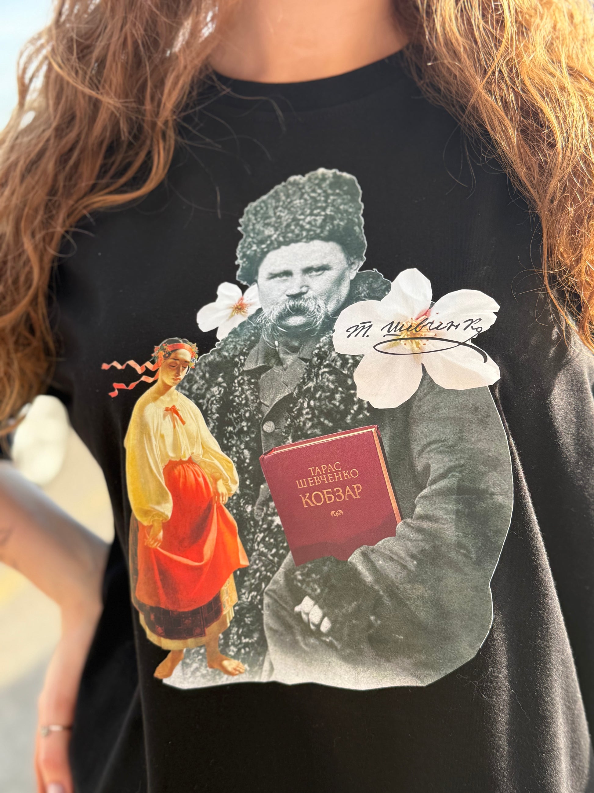 Unisex T-shirt with Taras Shevchenko Print Black