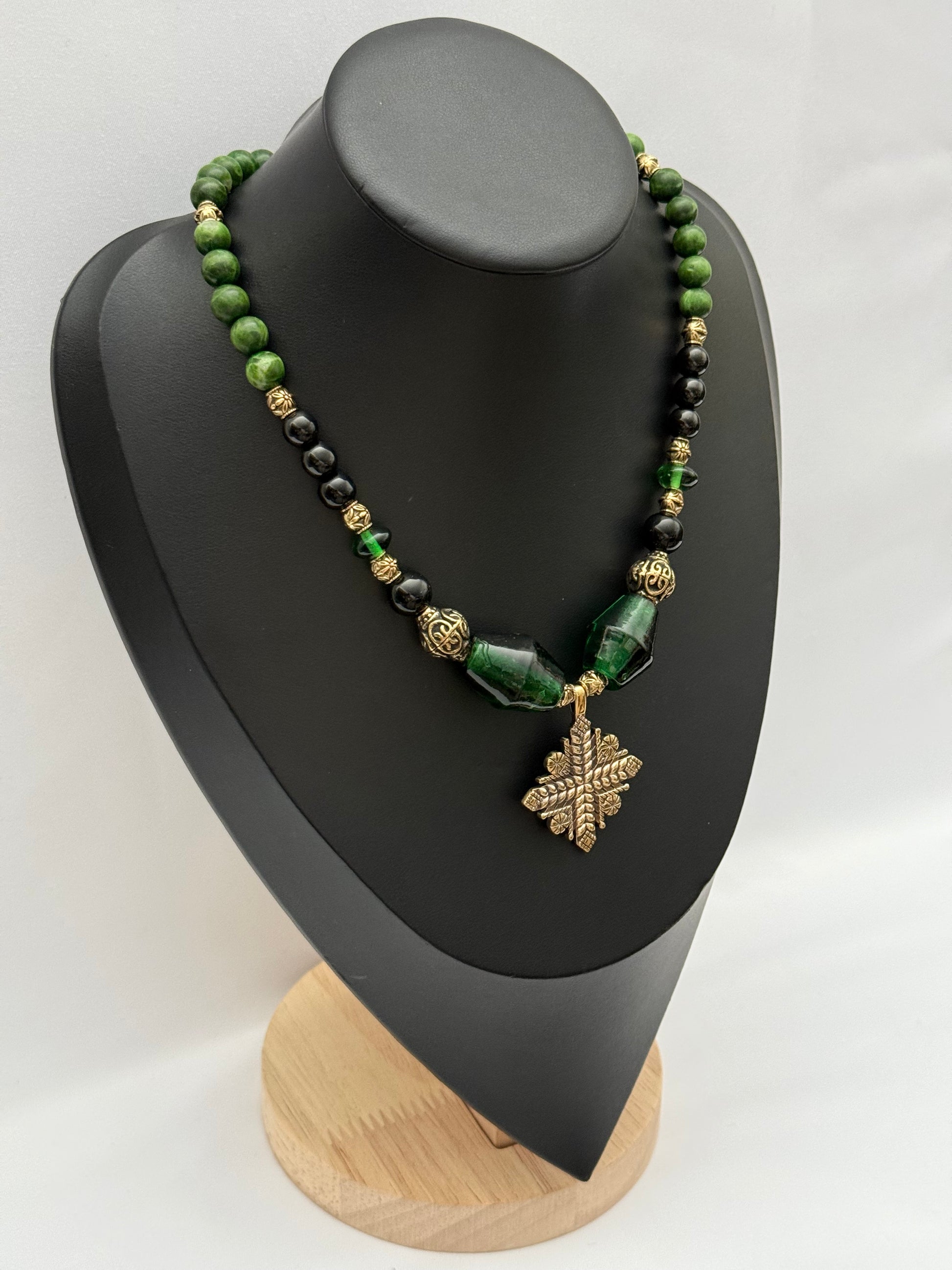 Green Murano Glass, Jade & Onyx Choker Necklace