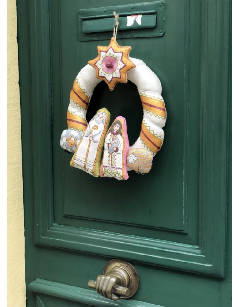 Christmas Silver Wreath 'Holy Family'
