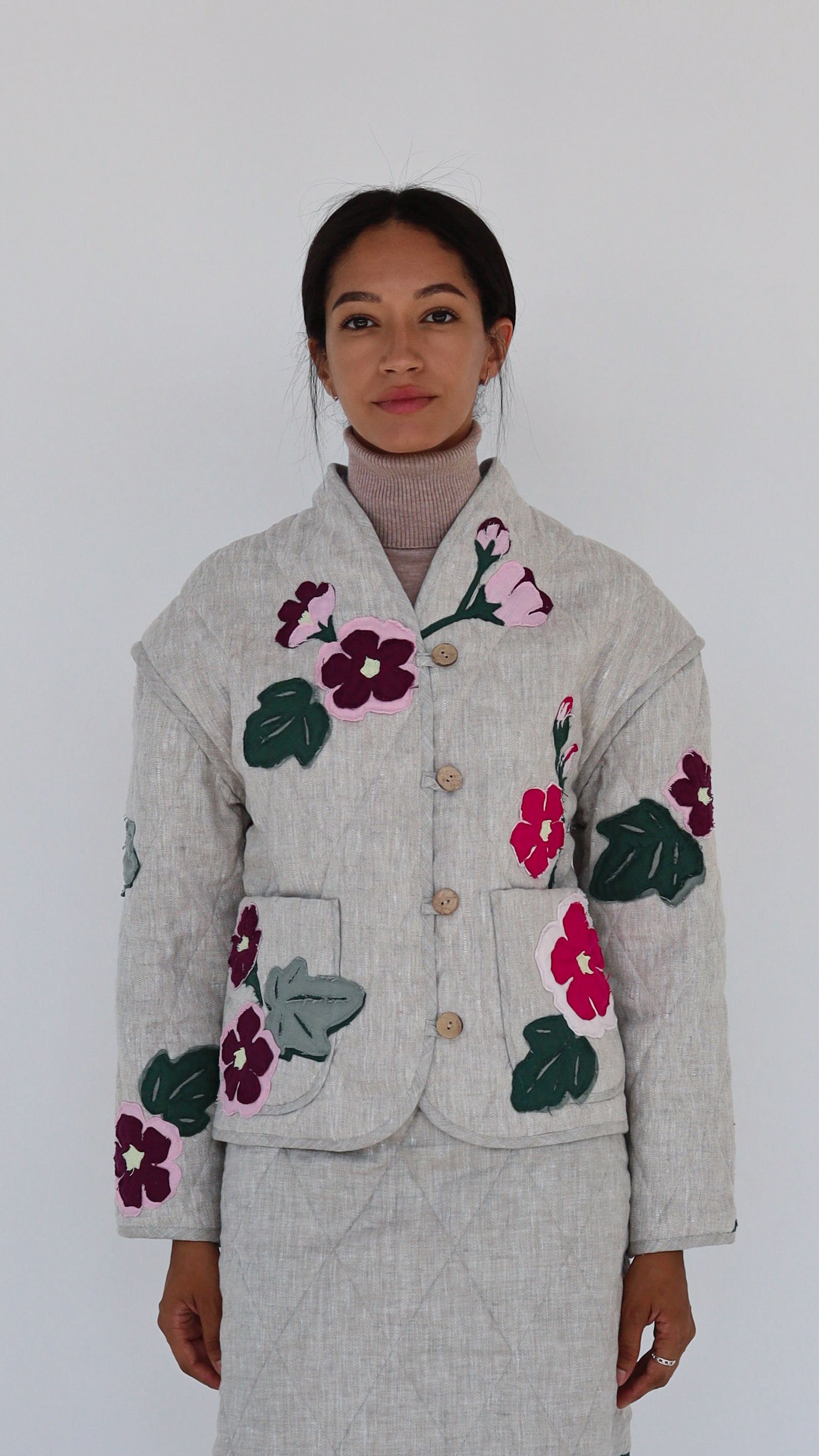 Linen Padded Jacket Kufayka With Handcrafted Mallow Applique