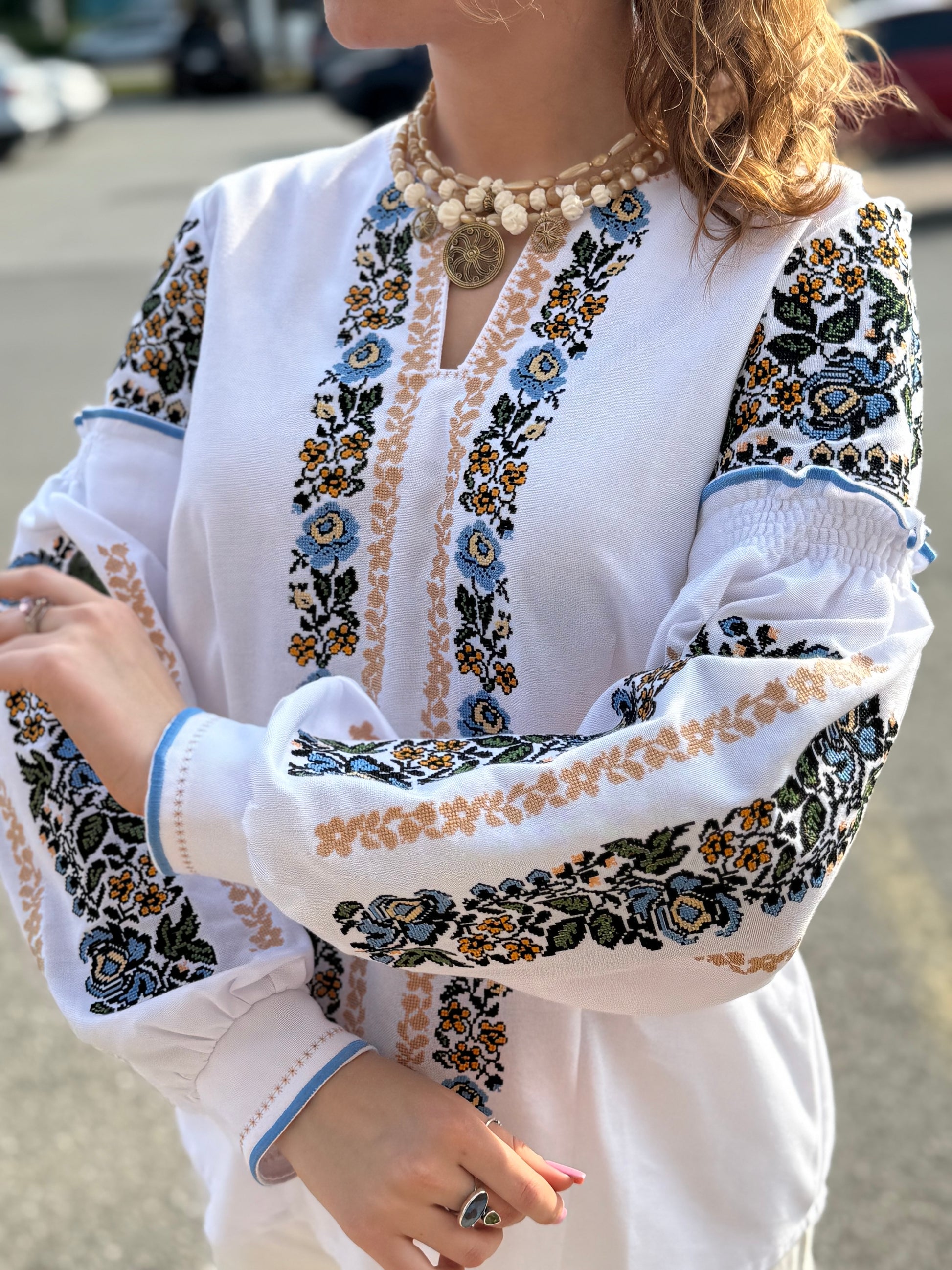 Spring Embroidered Shirt (Women’s)