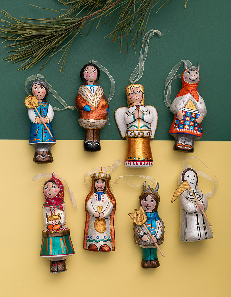 Christmas Ornament "Nativity Scene Character Goat" (Sculpture)