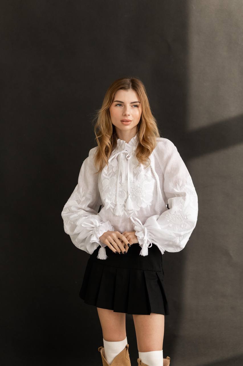 White Heavy Linen Blouse with Embroidery and Wide Sleeves
