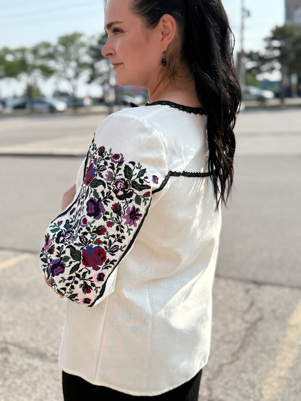 Women’s Embroidered Shirt "Kucheriava" – Crem Ukrainian Vyshyvanka with Floral Motifs