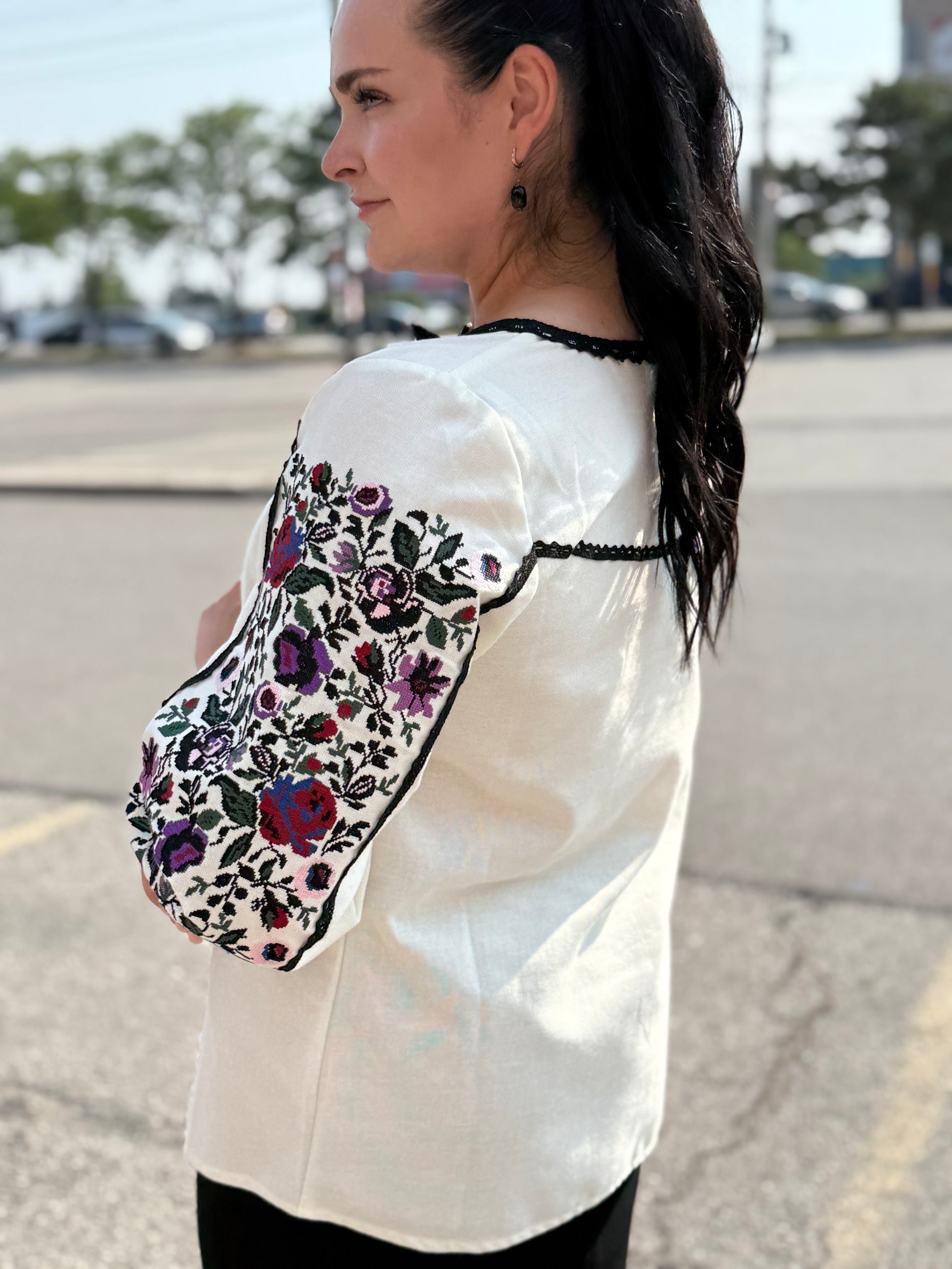 Women’s Embroidered Shirt "Kucheriava" – Crem Ukrainian Vyshyvanka with Floral Motifs