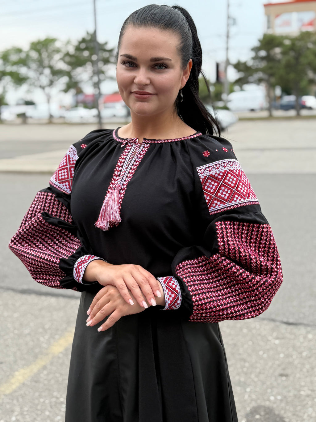 Women’s Black Vyshyvanka Linen Long Sleeve In Ukrainian Traditions