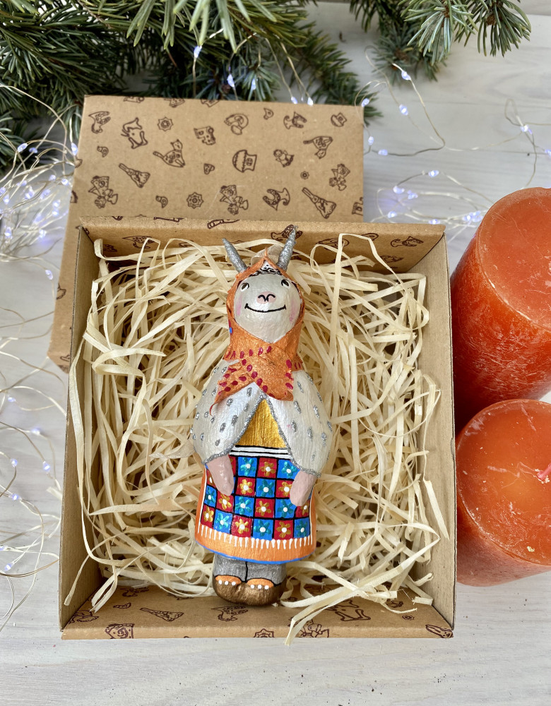 Christmas Ornament "Nativity Scene Character Goat" (Sculpture)